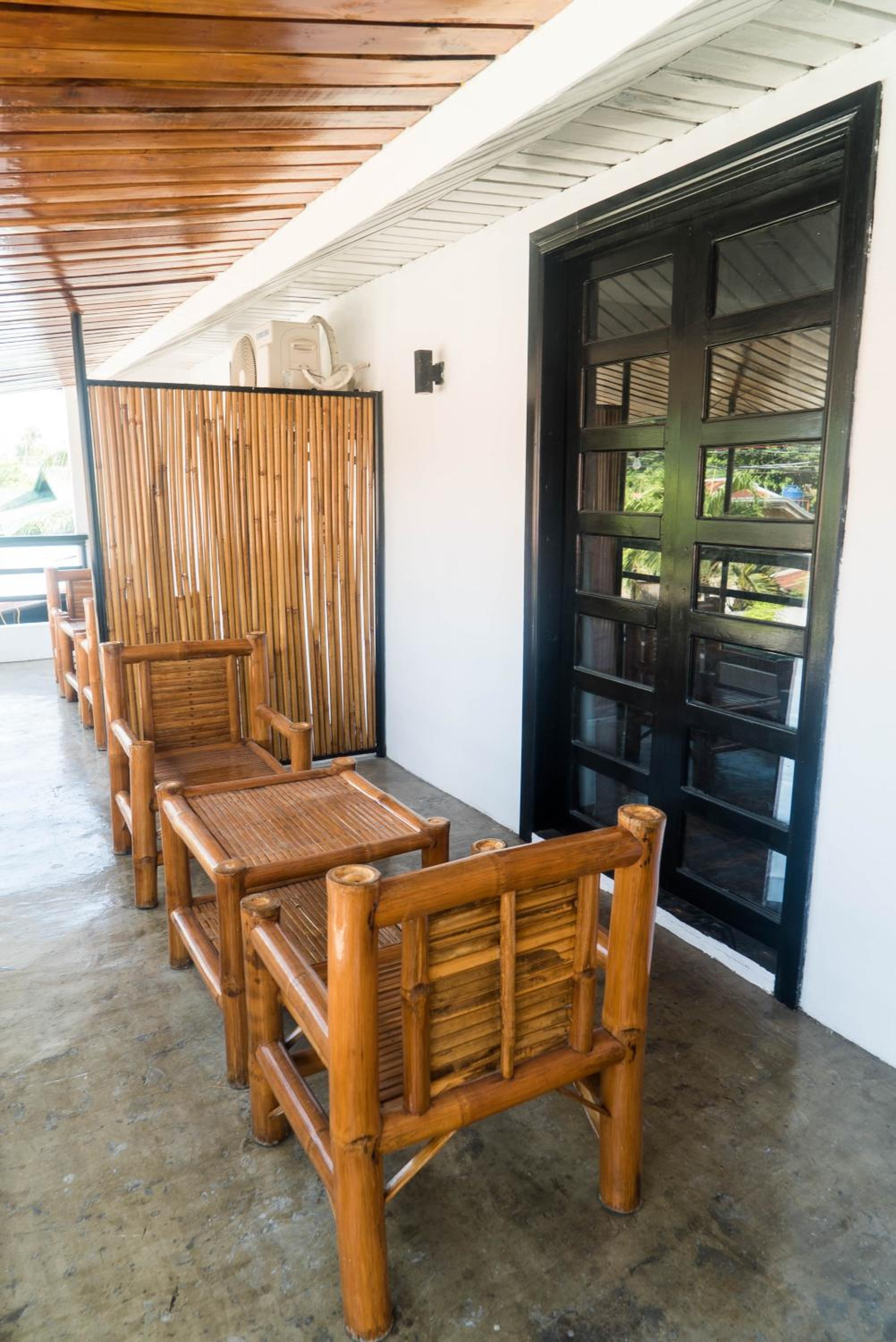 Family Room with Terrace - Photo 1