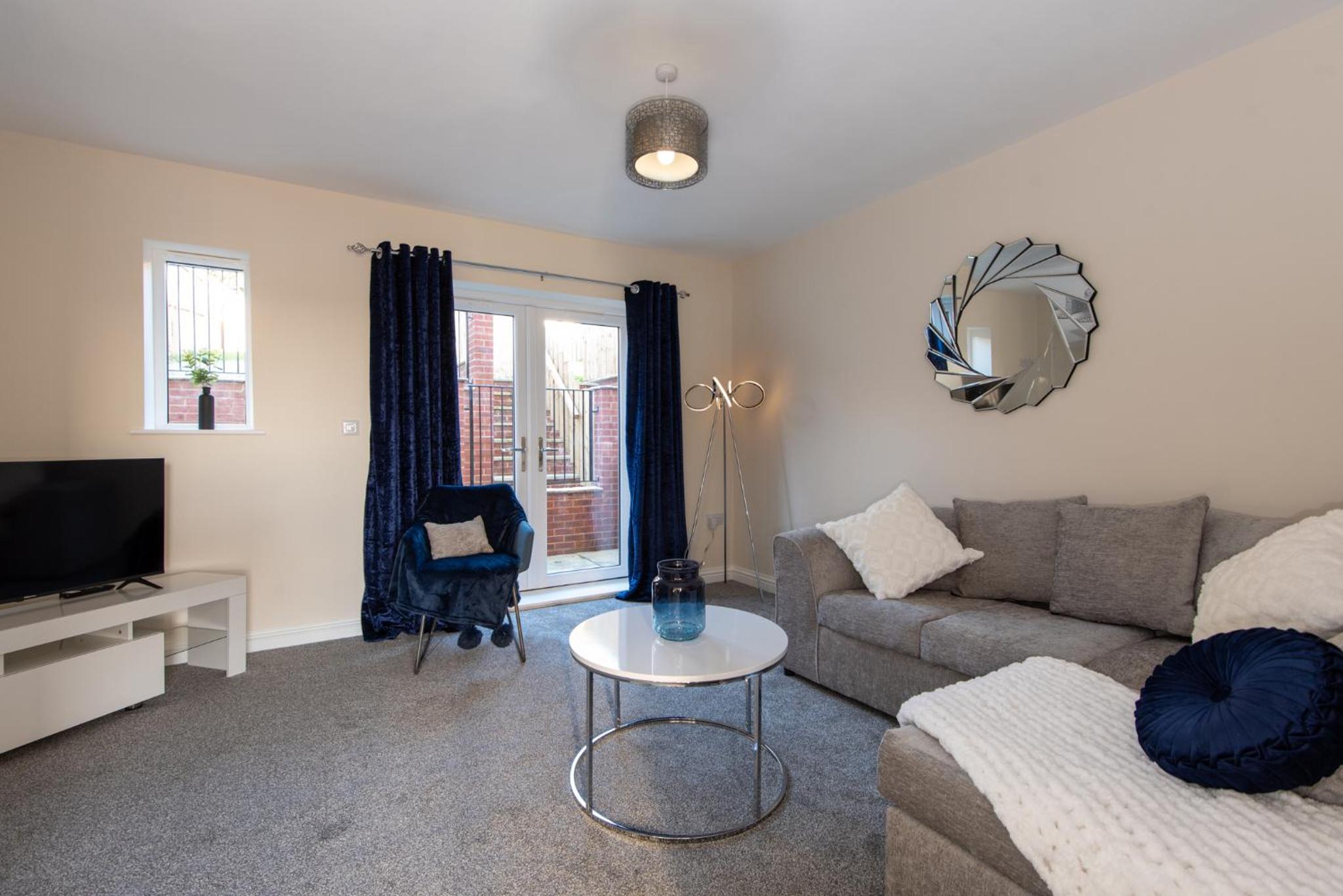 Three-Bedroom House photo 1