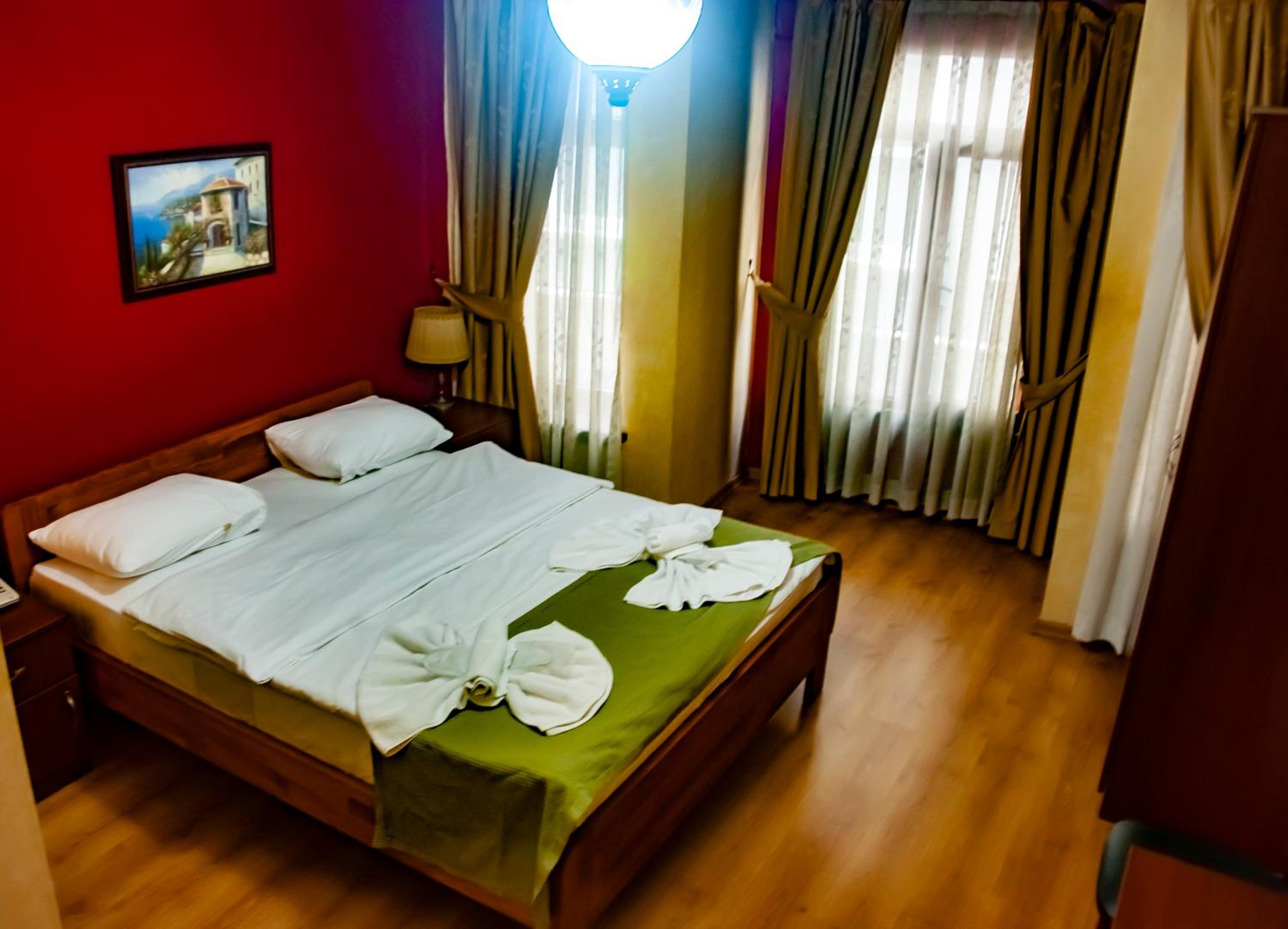 Standard Double Room photo 3
