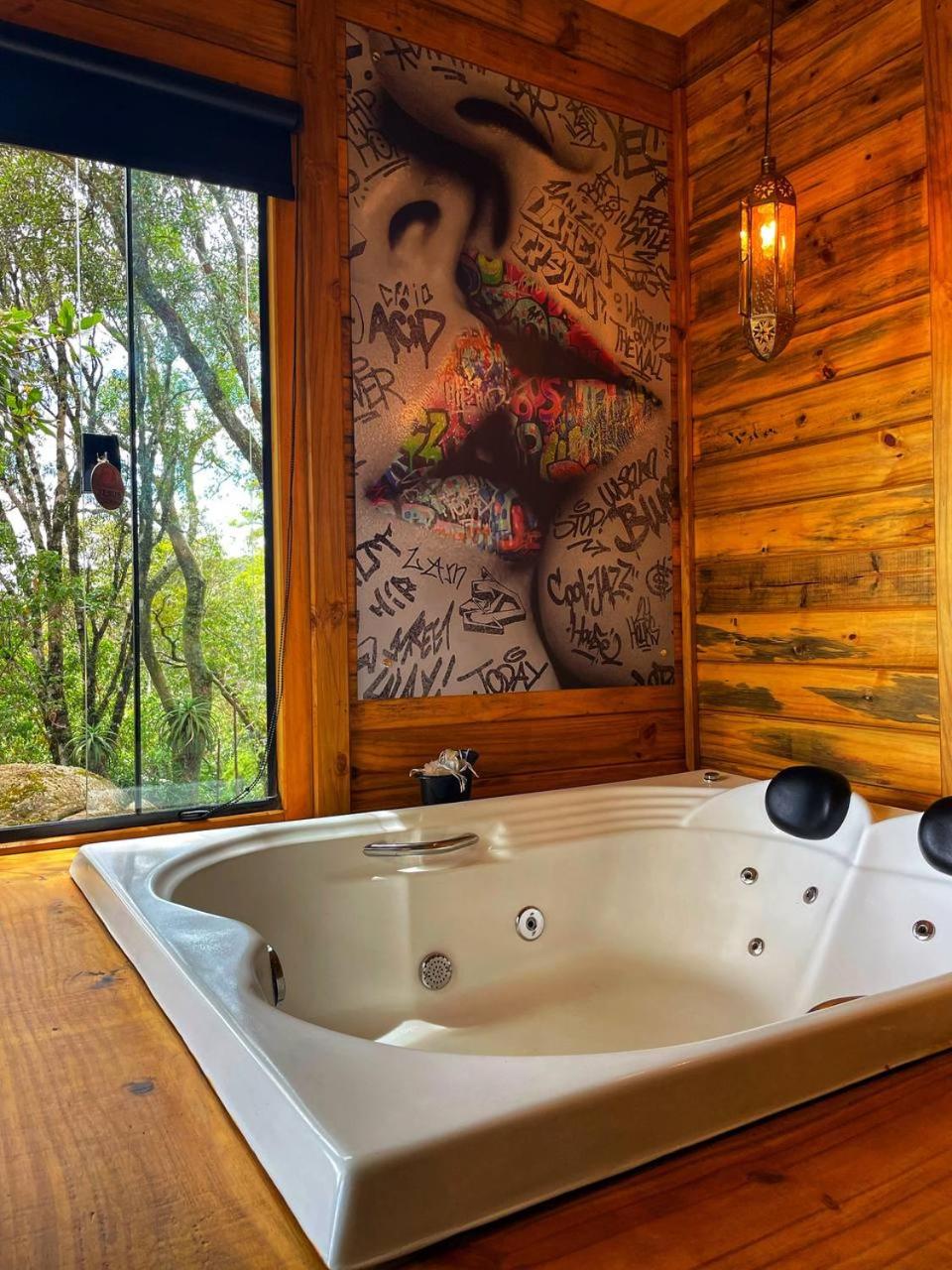One-Bedroom Chalet - Photo 3