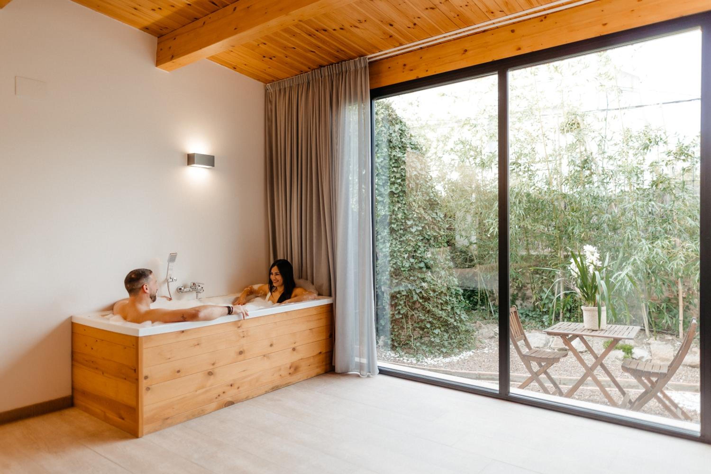 Habitación Queen con vista al jardín