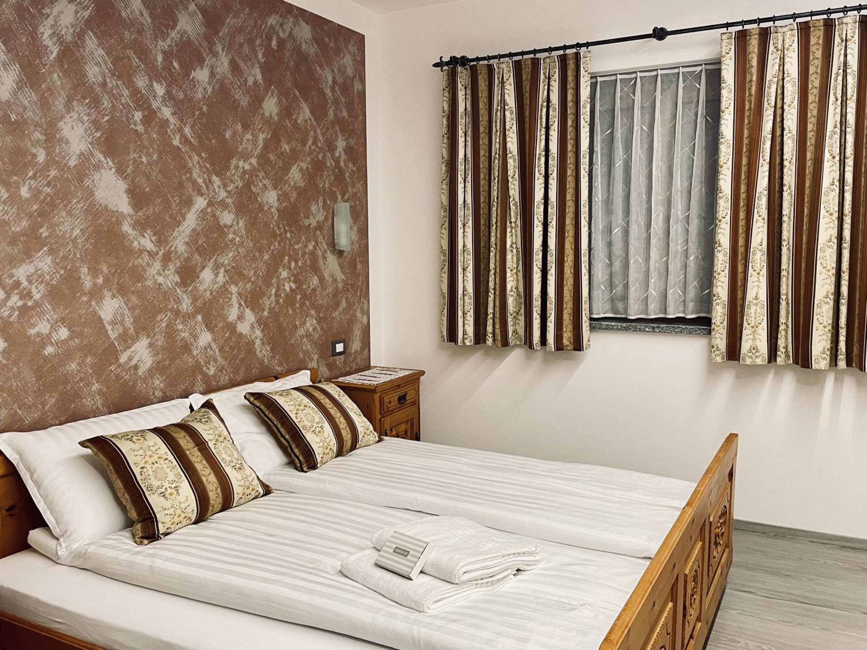 Double Room with Private Bathroom photo 1