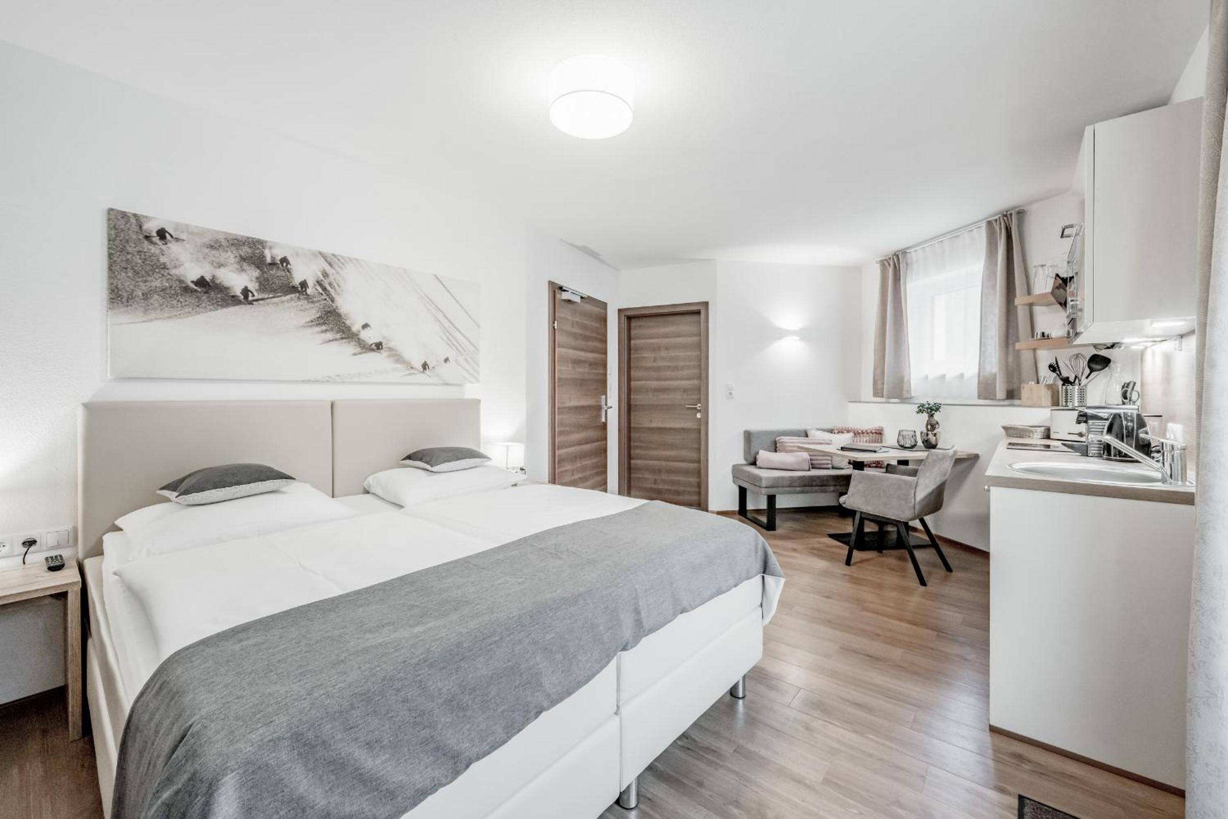 Studio Apartment