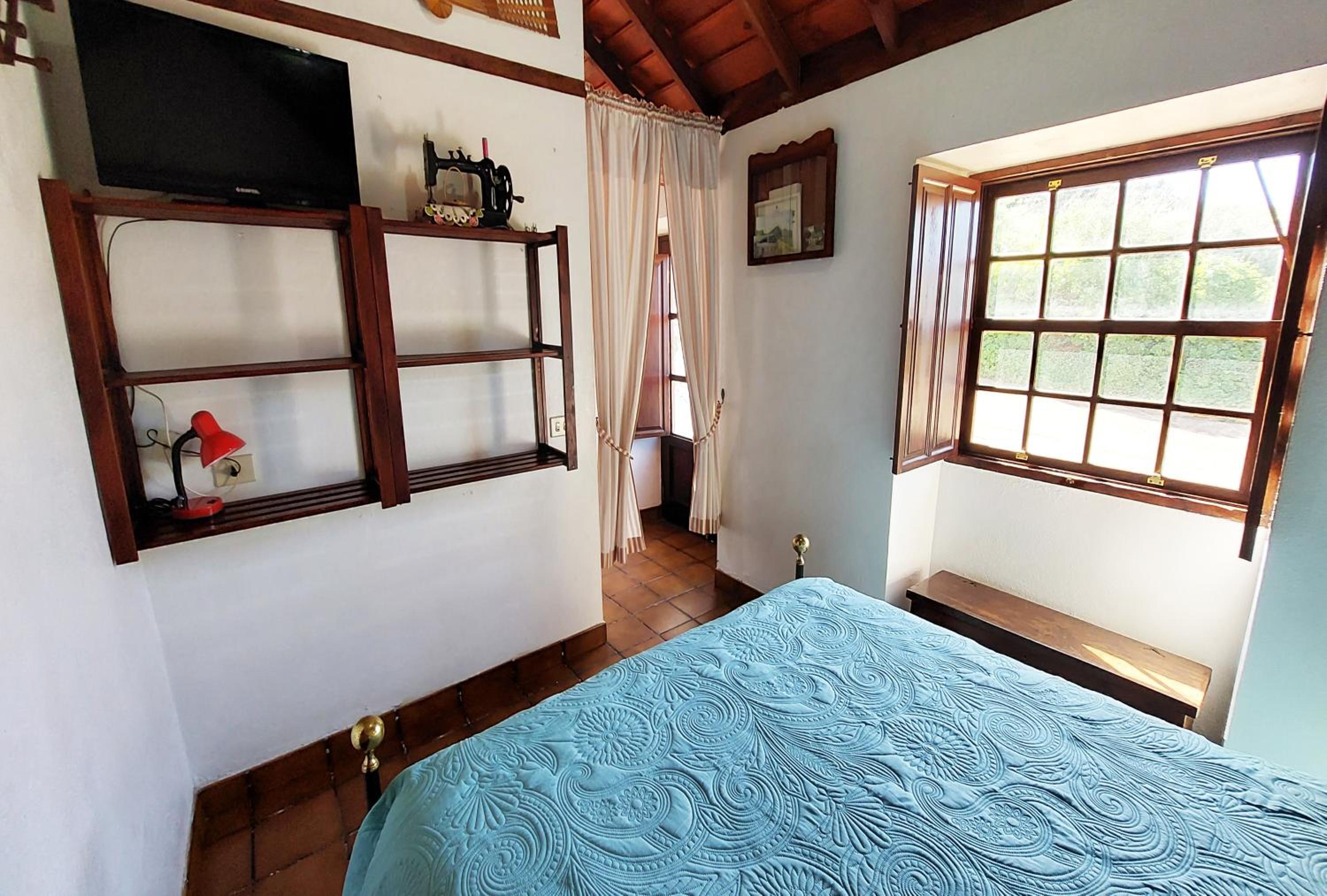 One-Bedroom House photo 2