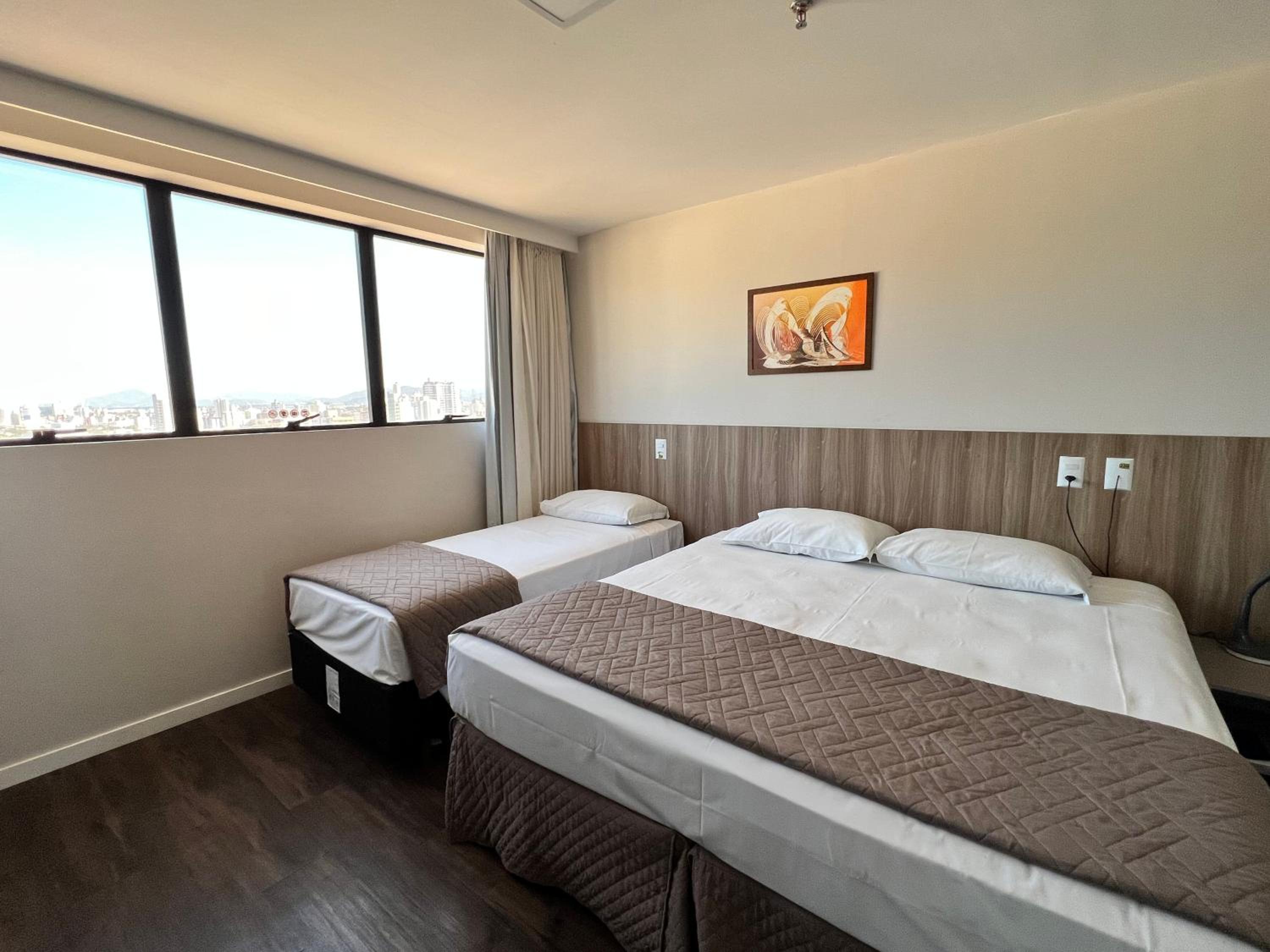 Luxury Triple Room - Photo 5