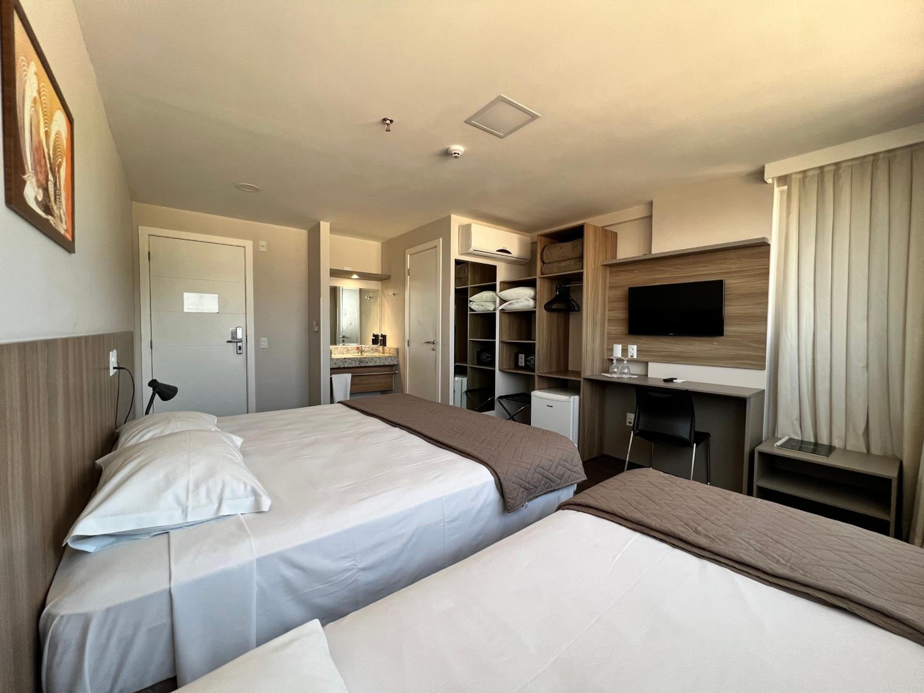 Luxury Triple Room - Photo 1