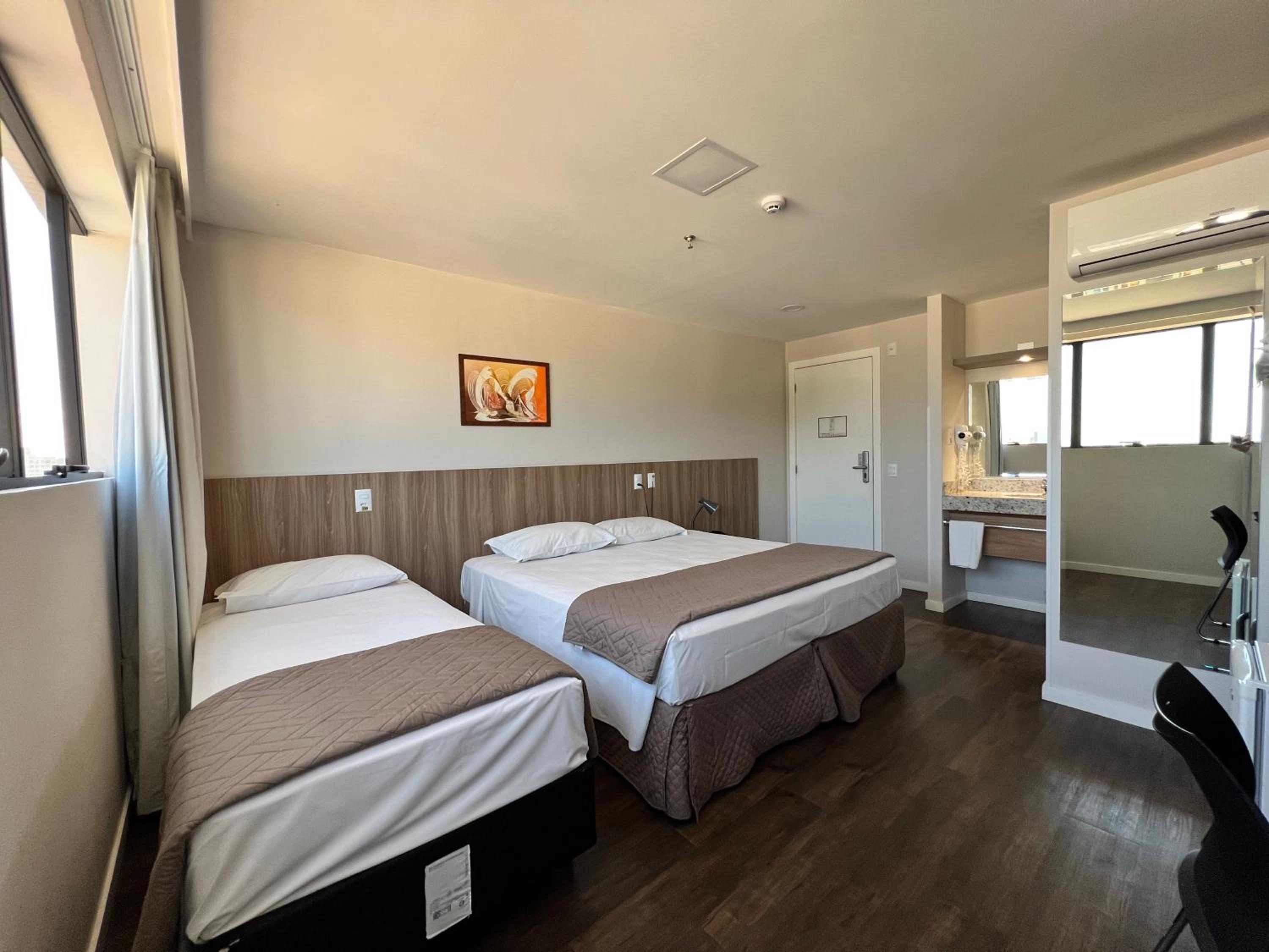 Luxury Triple Room - Photo 2