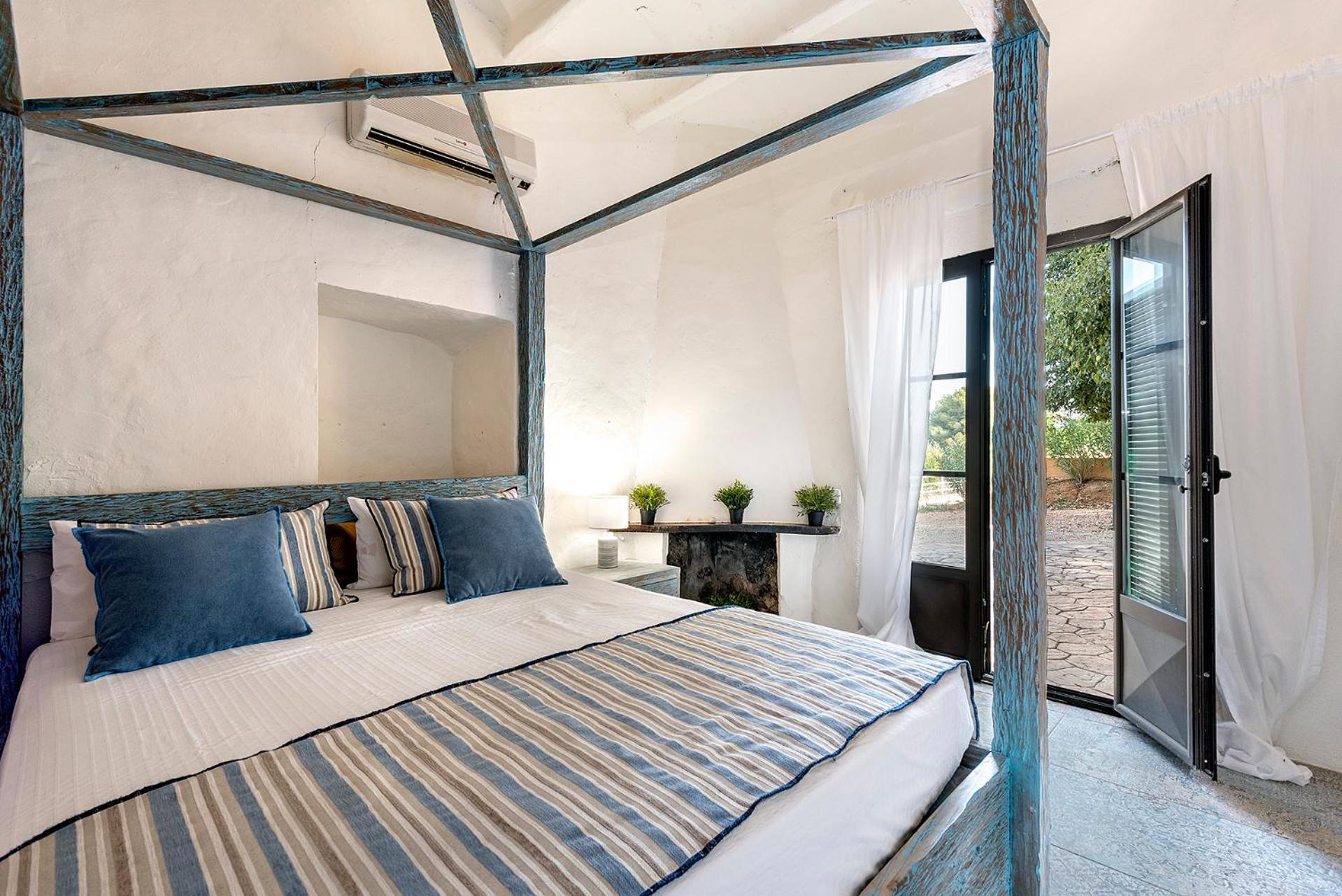 Villa de cinco habitaciones