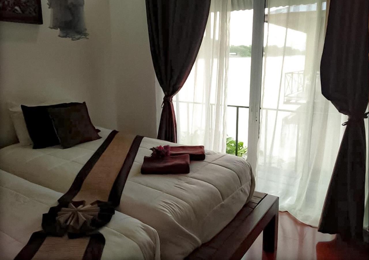 Superior Double Room with River View - Photo 11