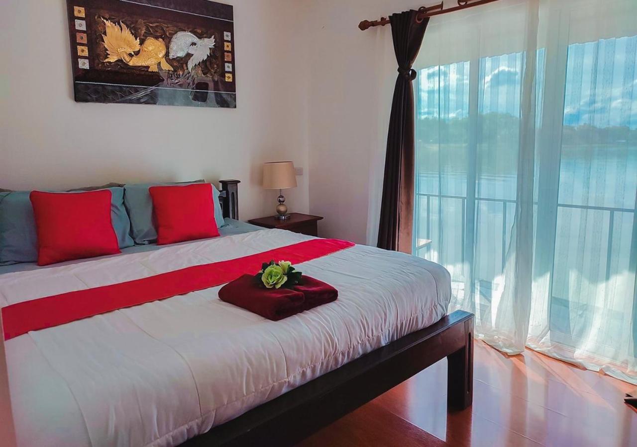 Superior Double Room with River View - Photo 10