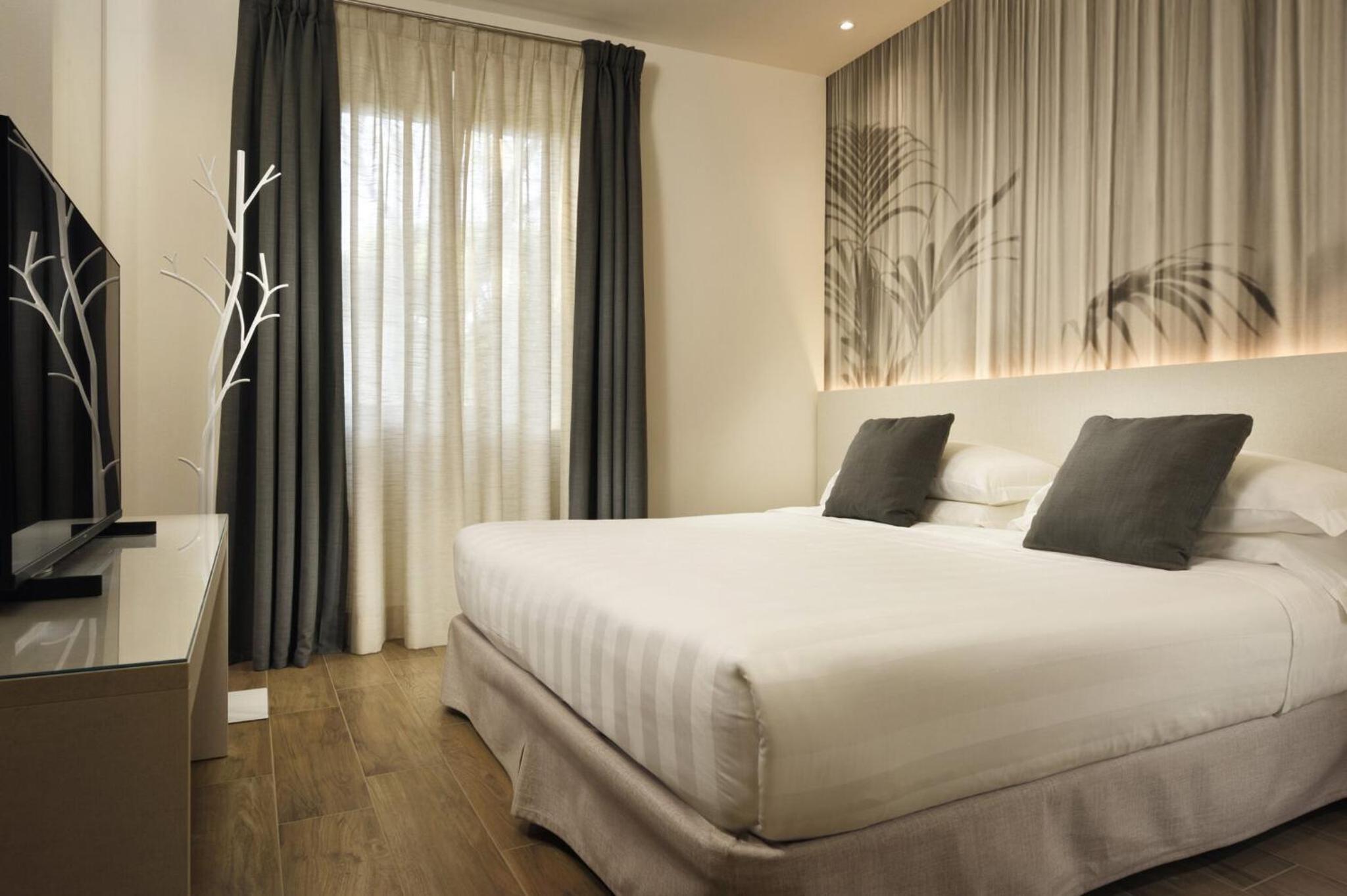 Exclusive Villa with Spa Bath photo 3