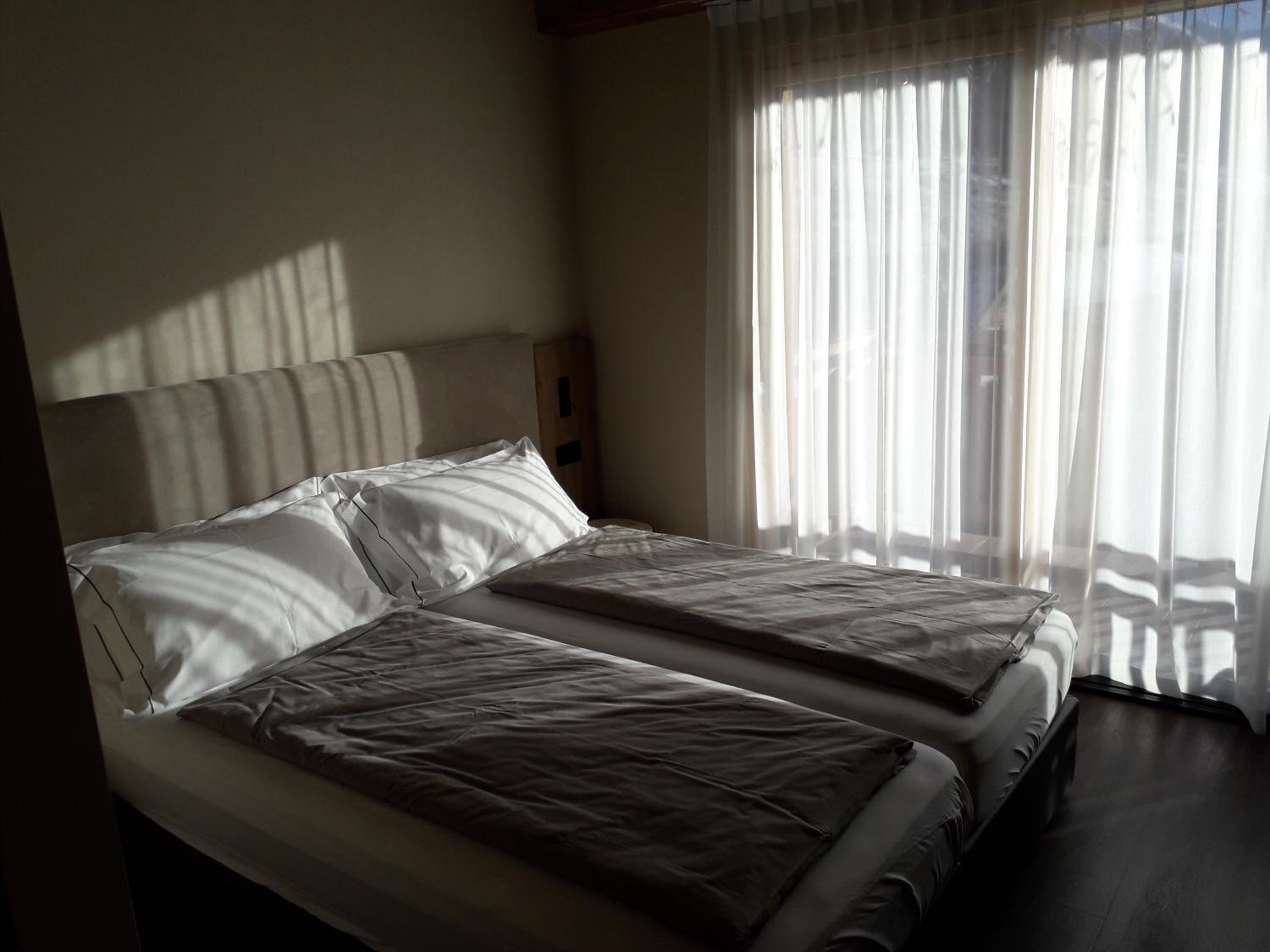 Double or Twin Room photo 2