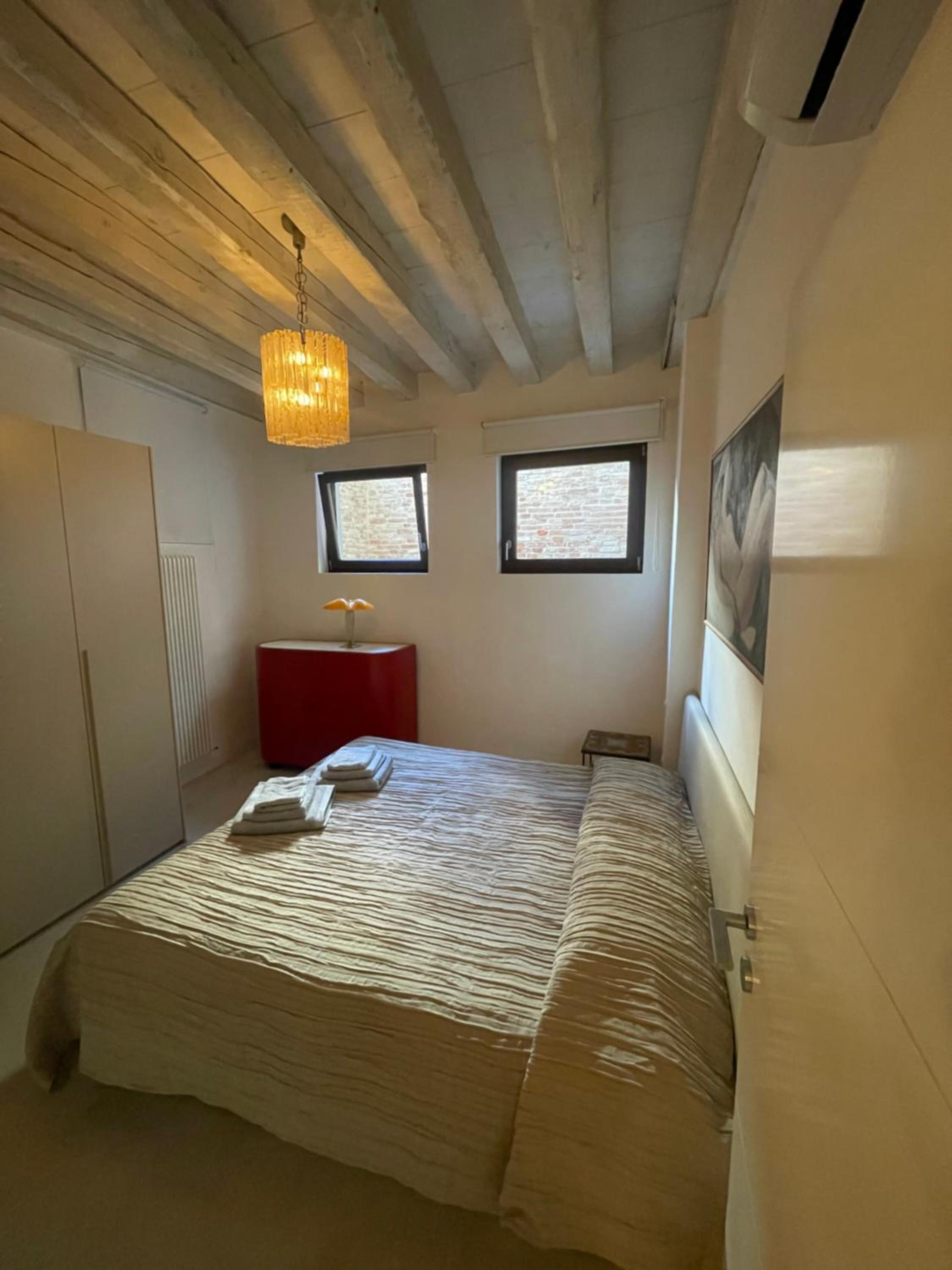 Apartment - Ground Floor photo 3
