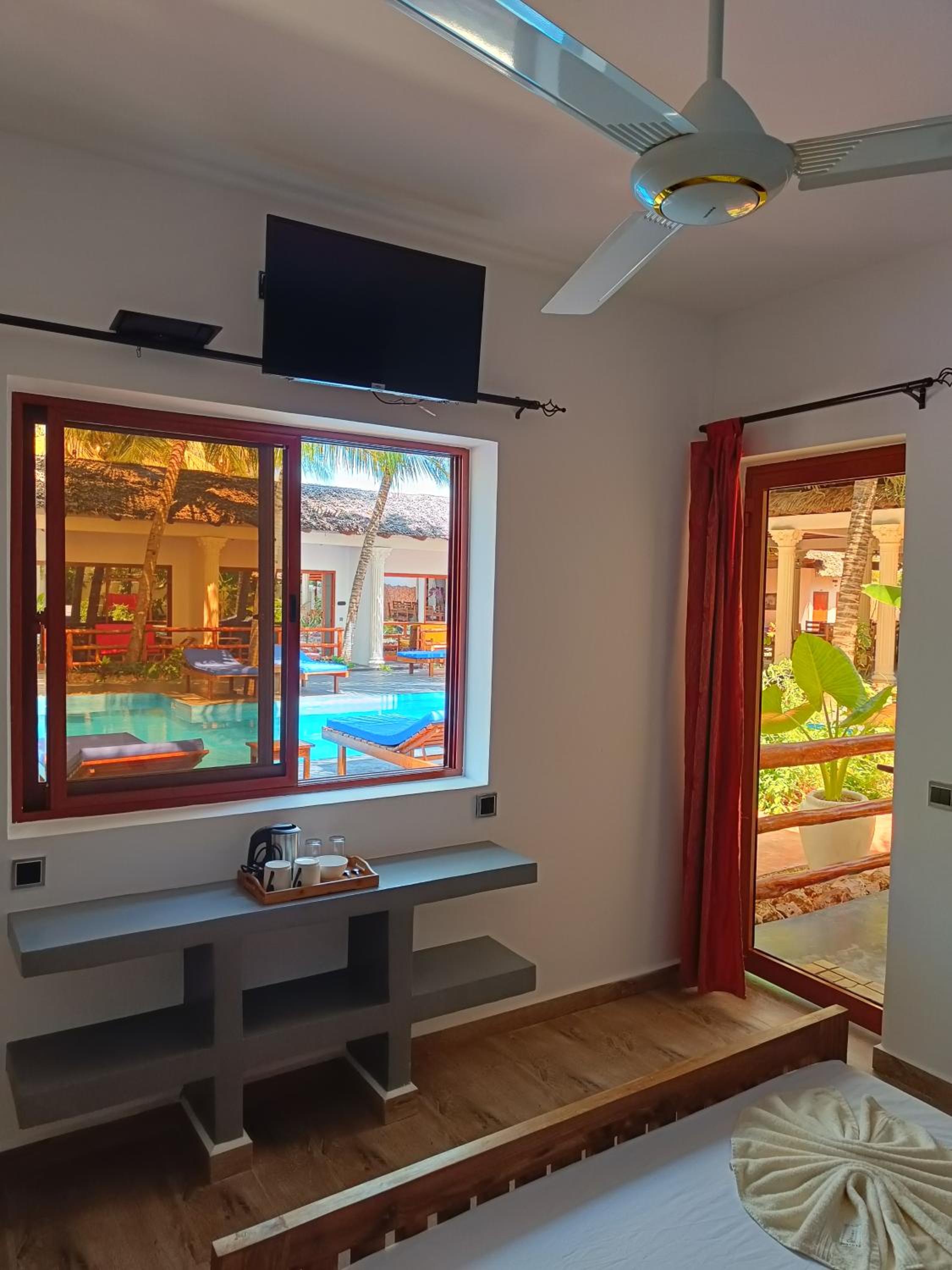 Standard Double Room - Photo 3
