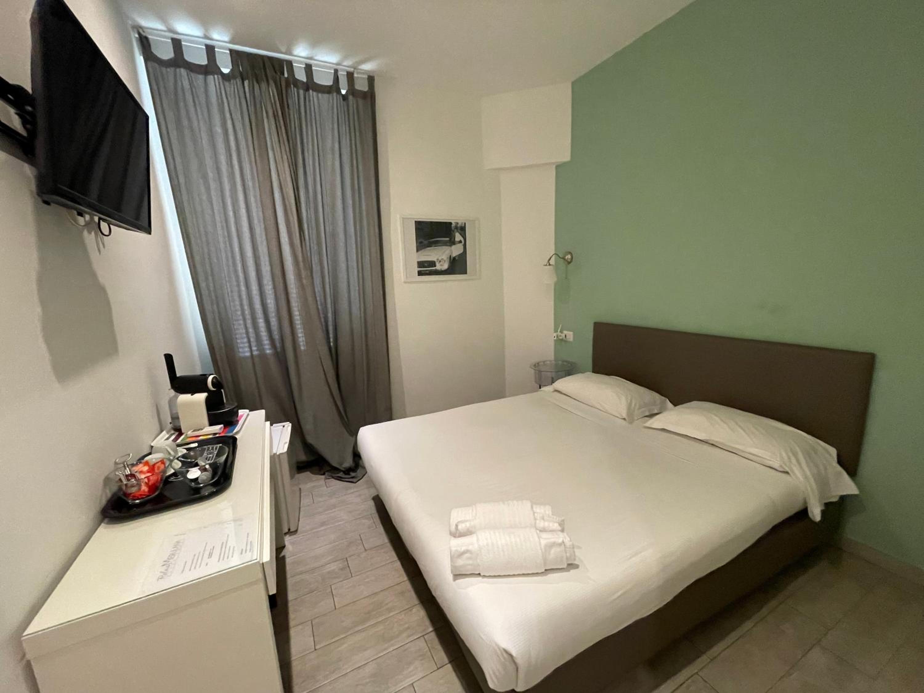 Budget Double or Twin Room photo 1