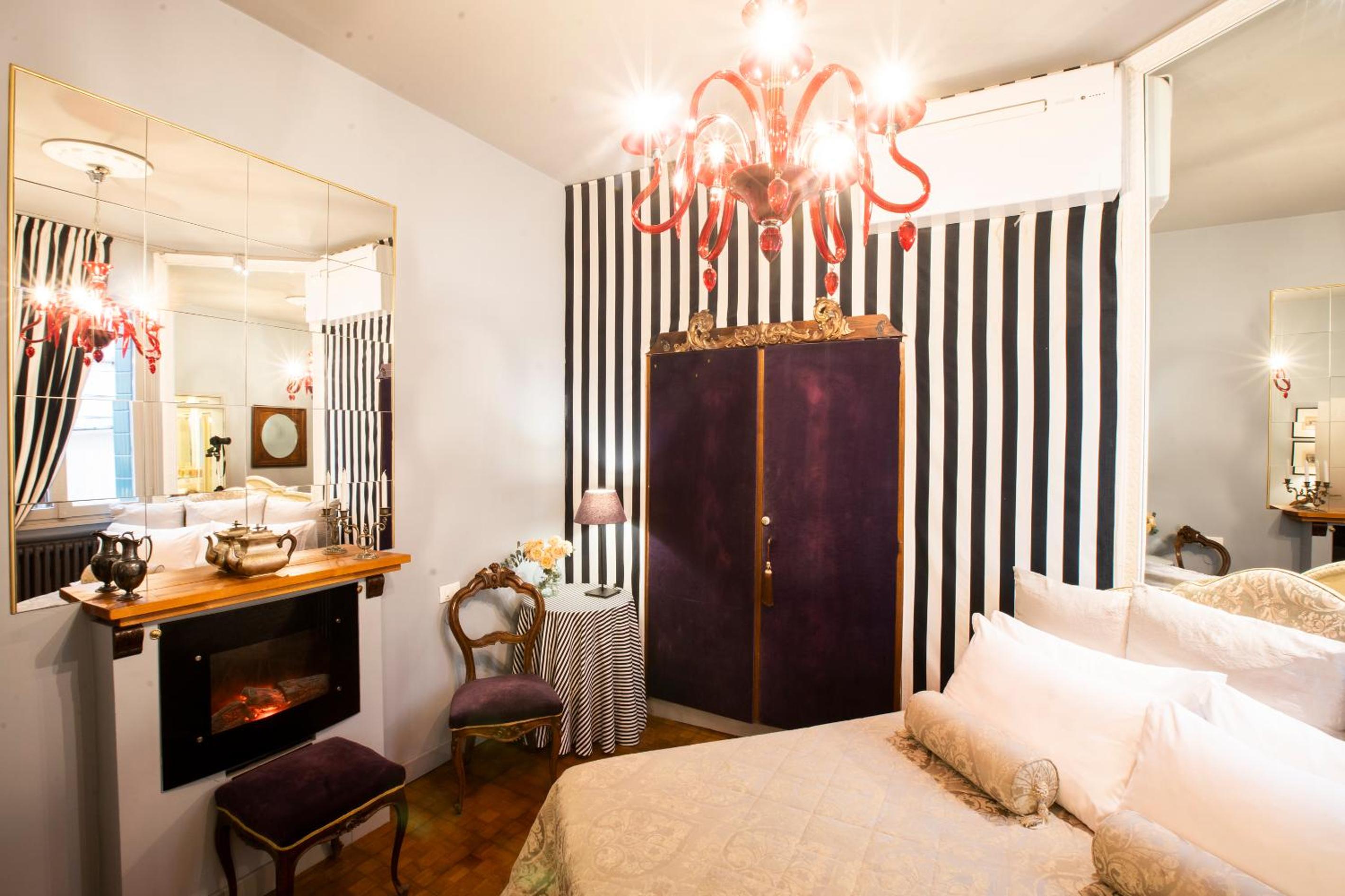 Double or Twin Room photo 1