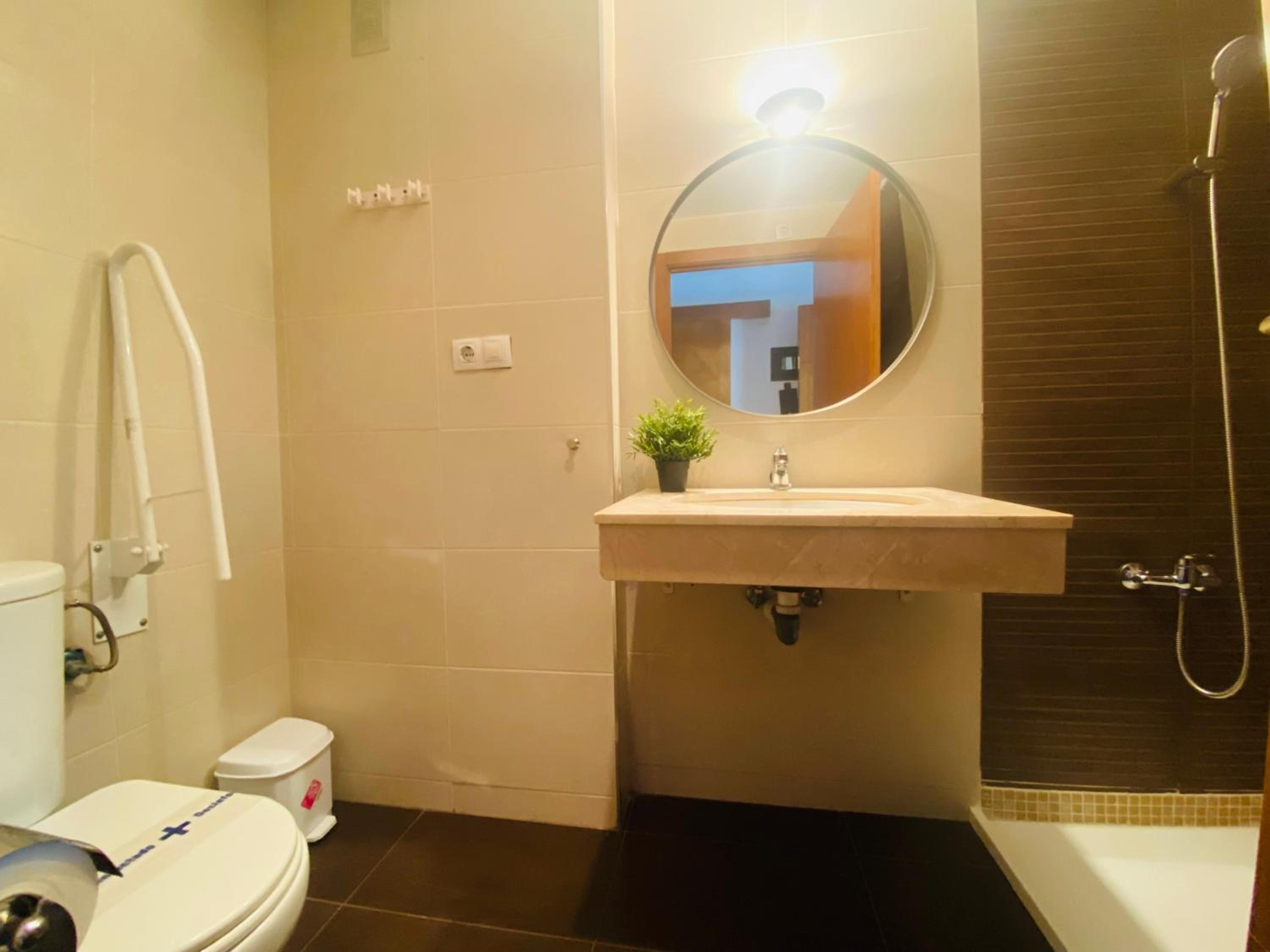 Standard Apartment - Photo 3