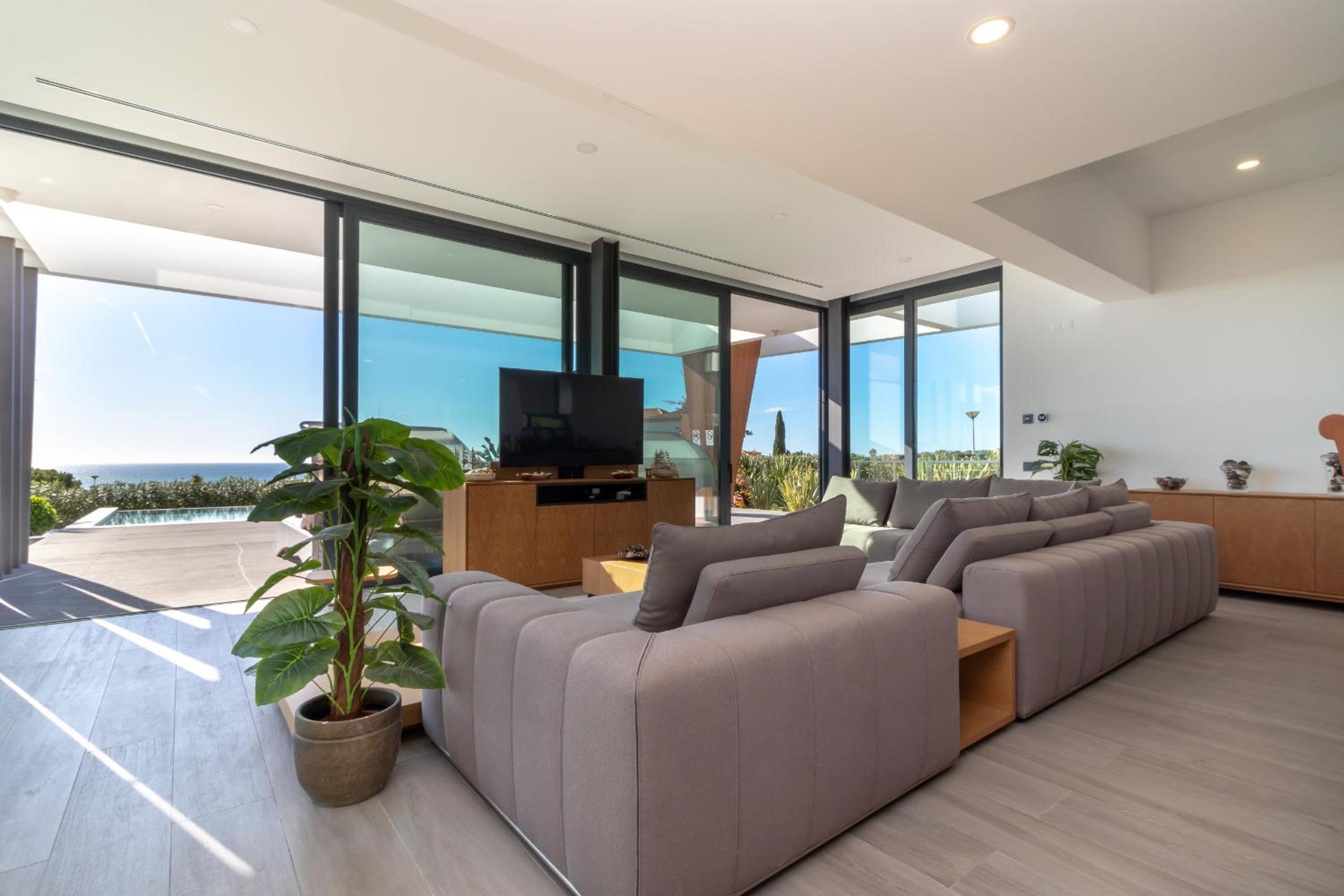 Villa With Sea View photo 1