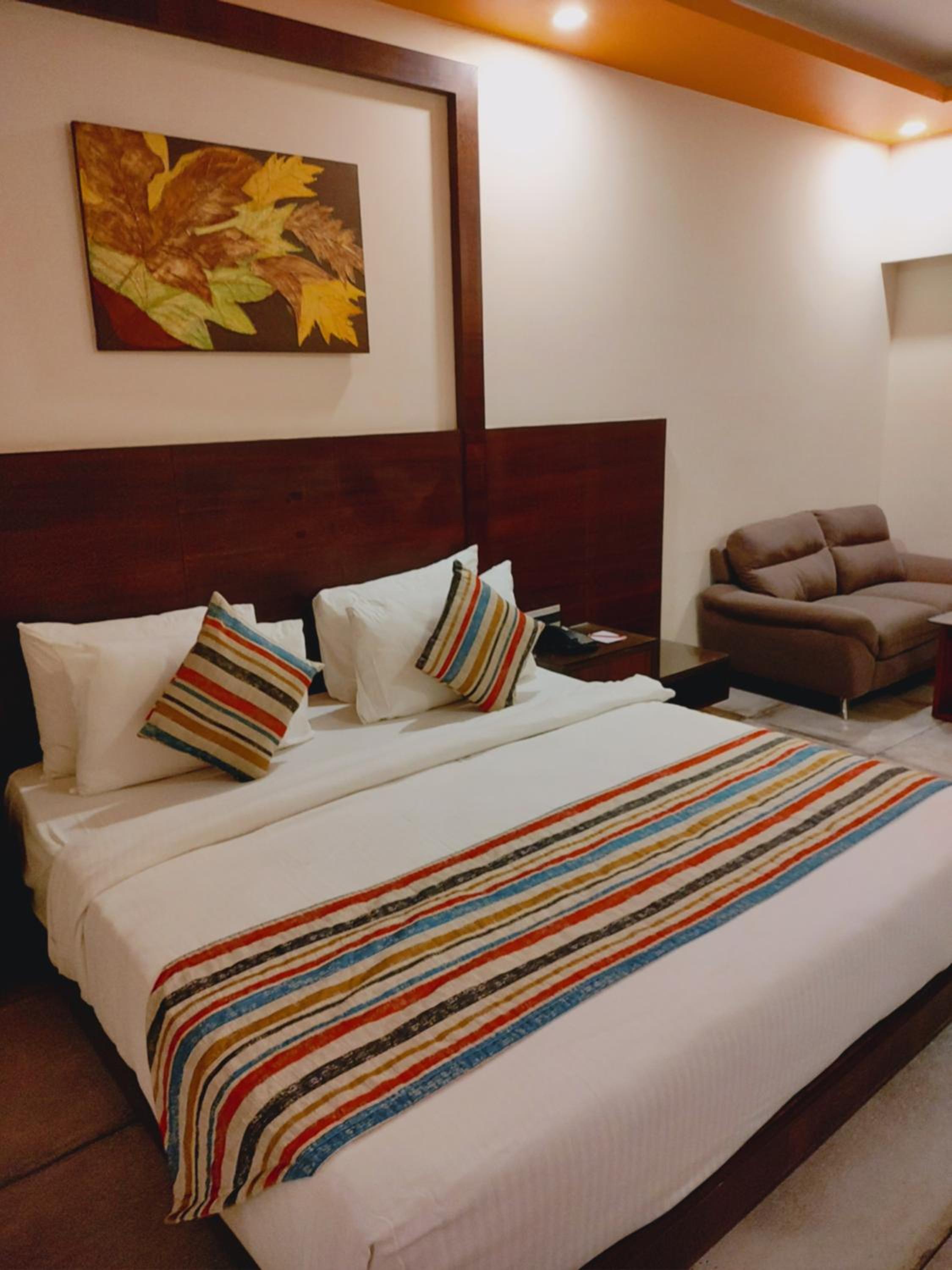 Double Room with Balcony - Photo 1