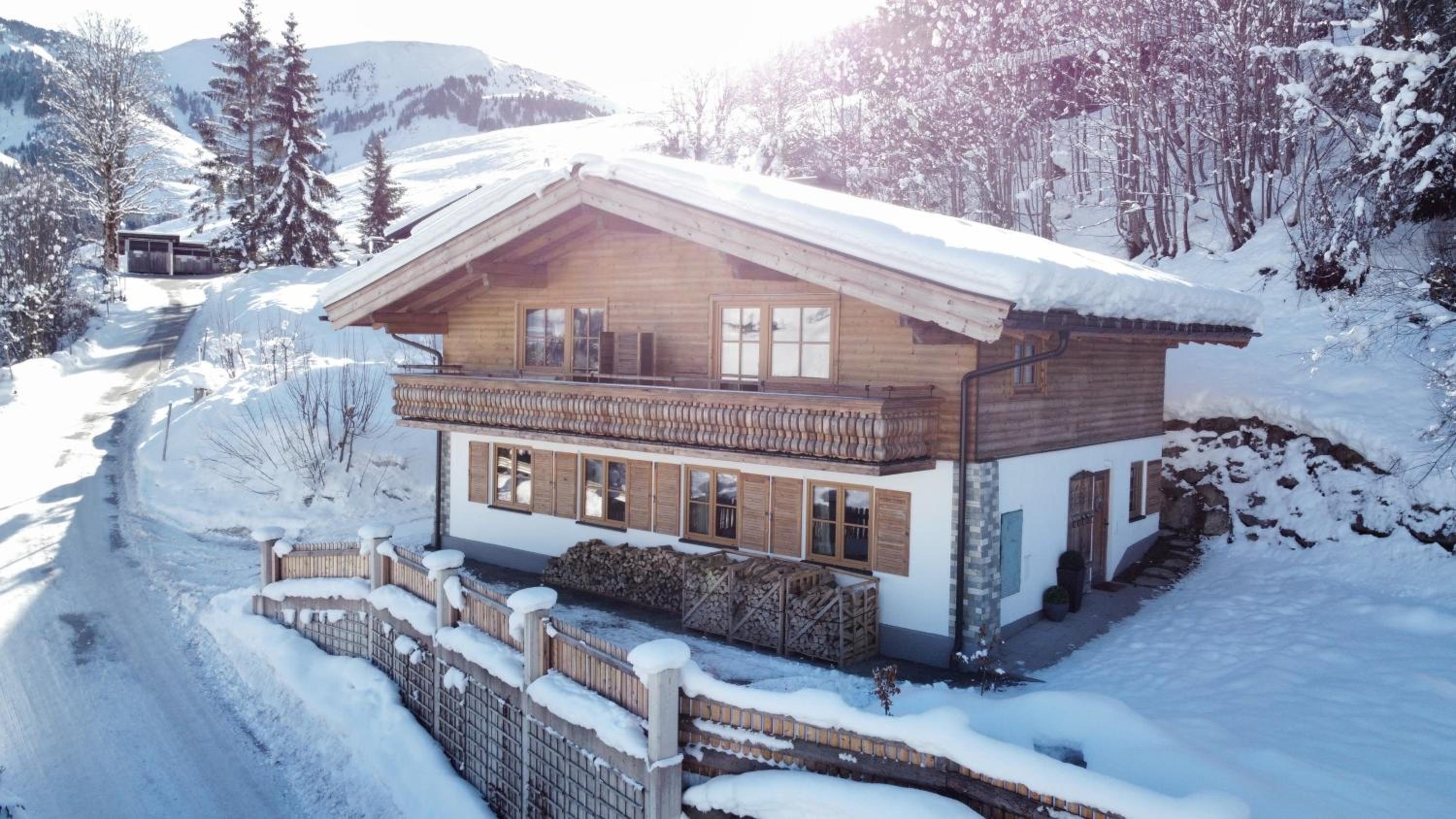 Chalet 2 photo 2