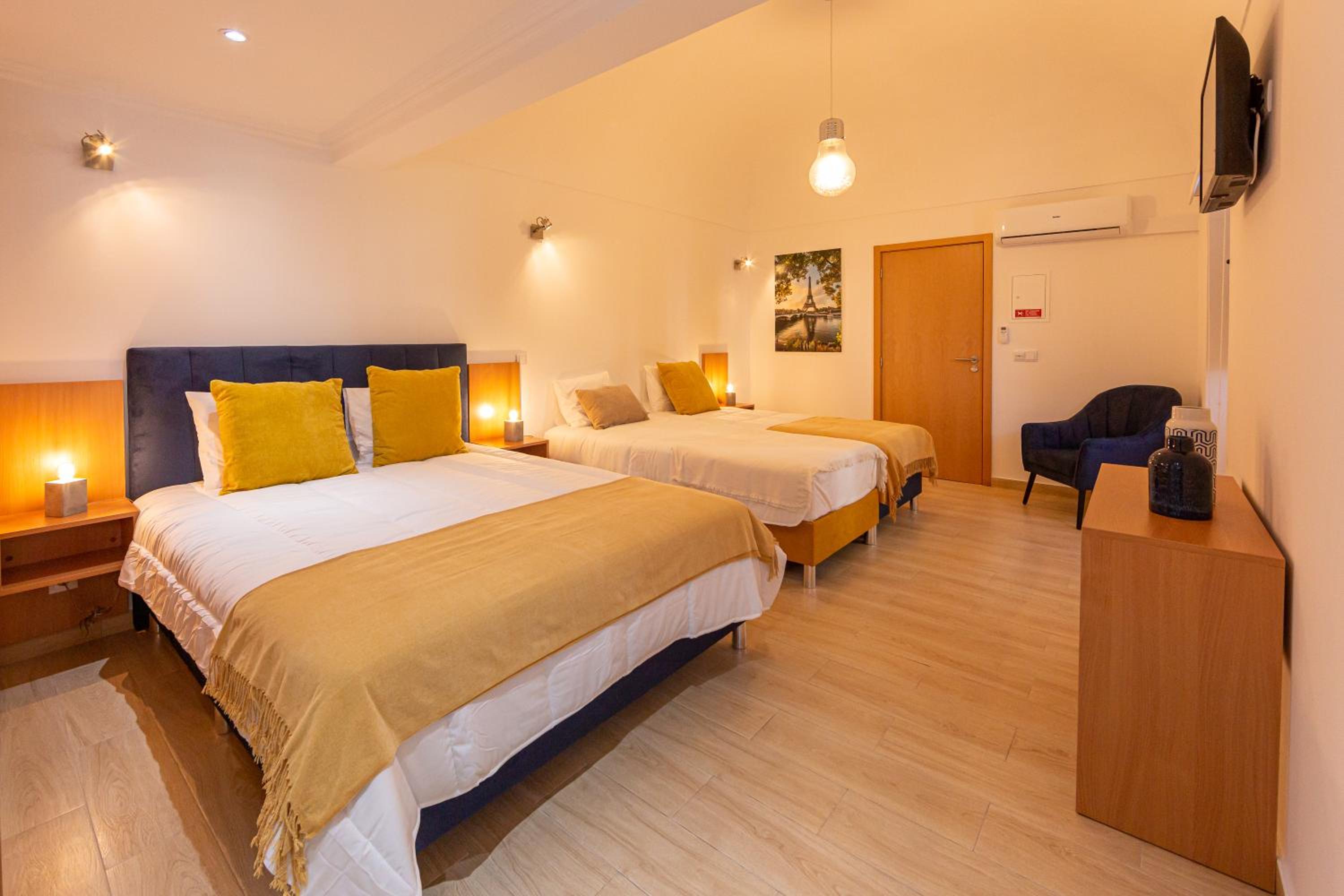Classic Triple Room photo 1