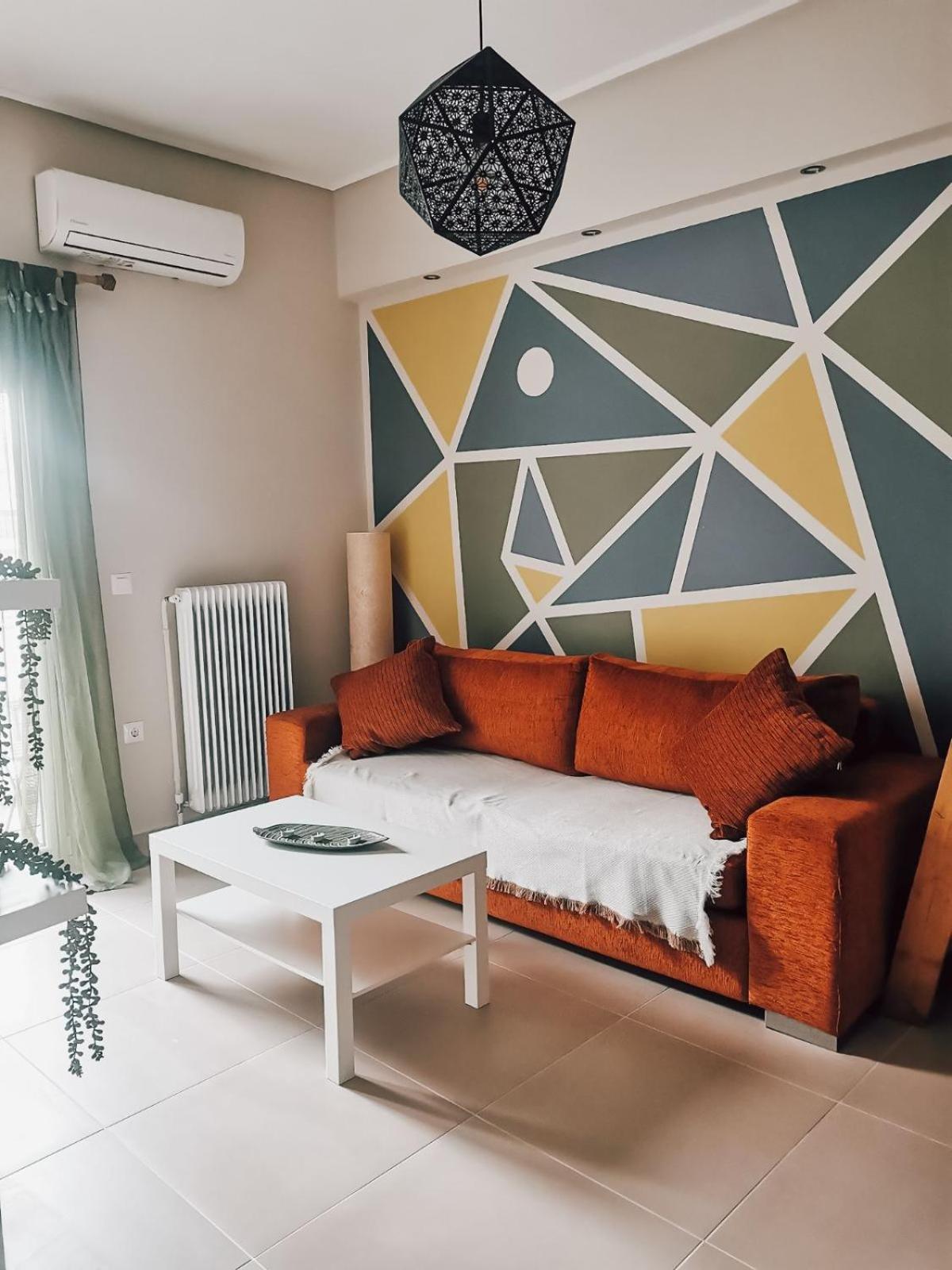 One-Bedroom Apartment with Balcony