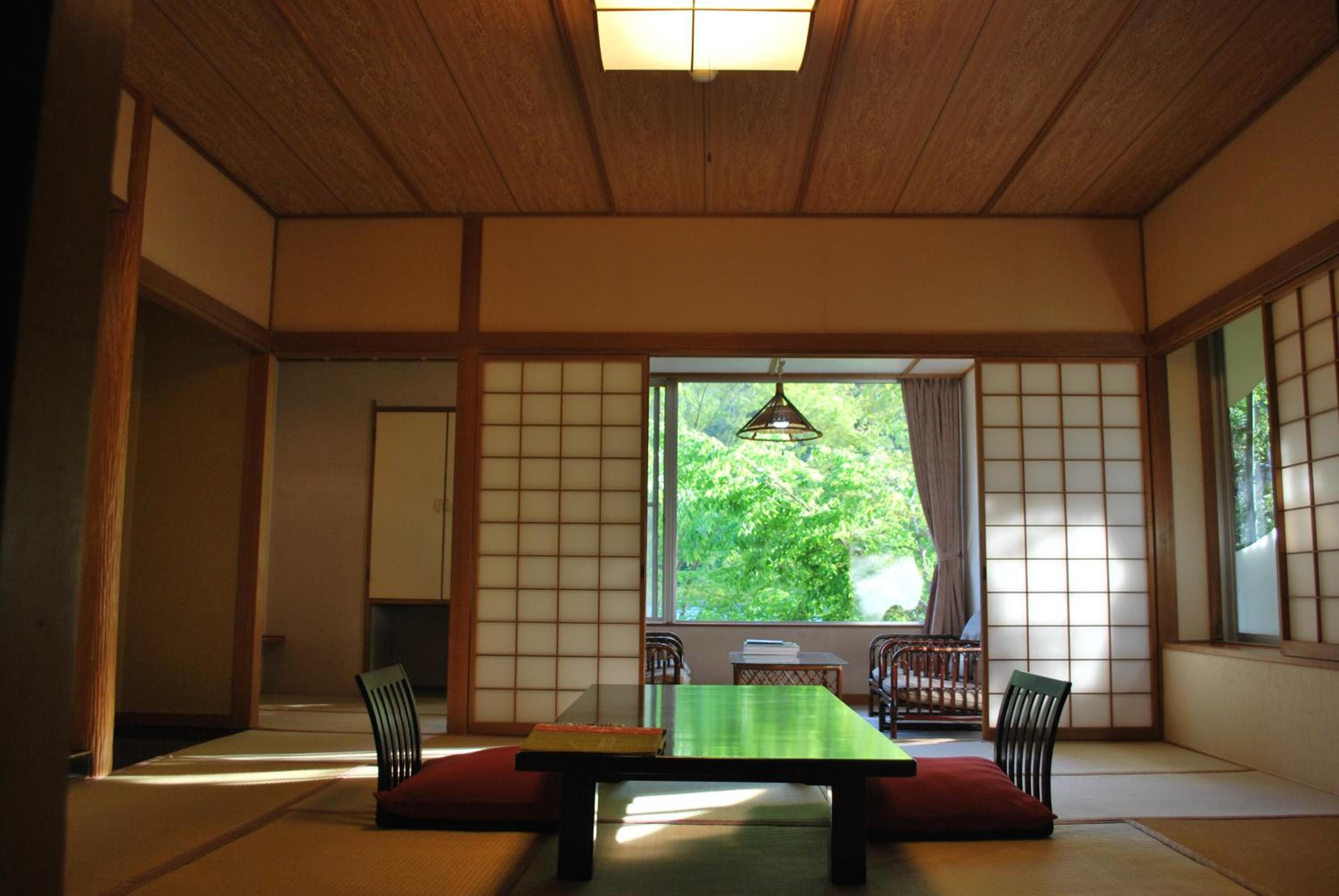 Japanese-Style Deluxe Room with Open-Air-Bath photo 1