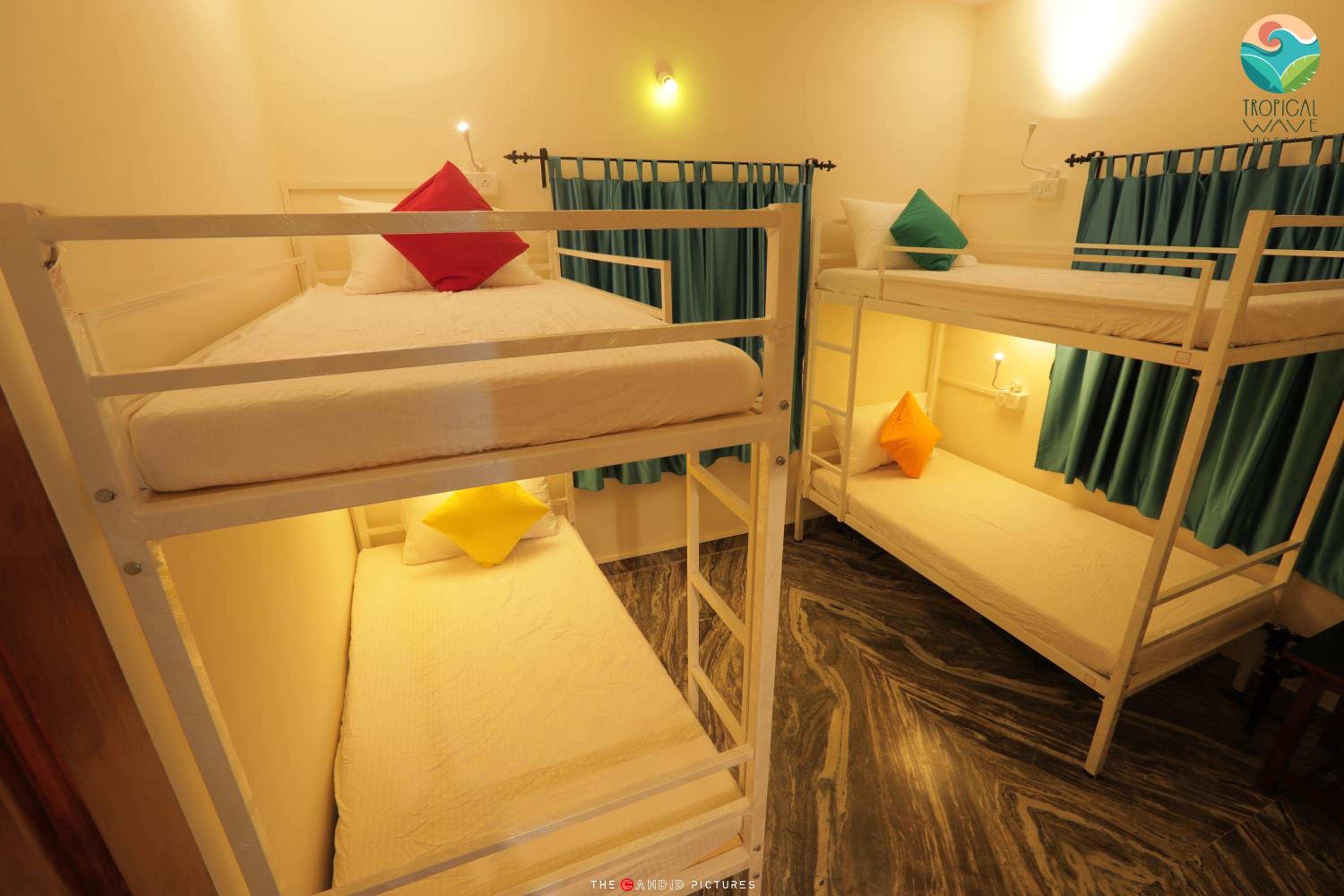 Bed in 4-Bed Mixed Dormitory Room photo 2