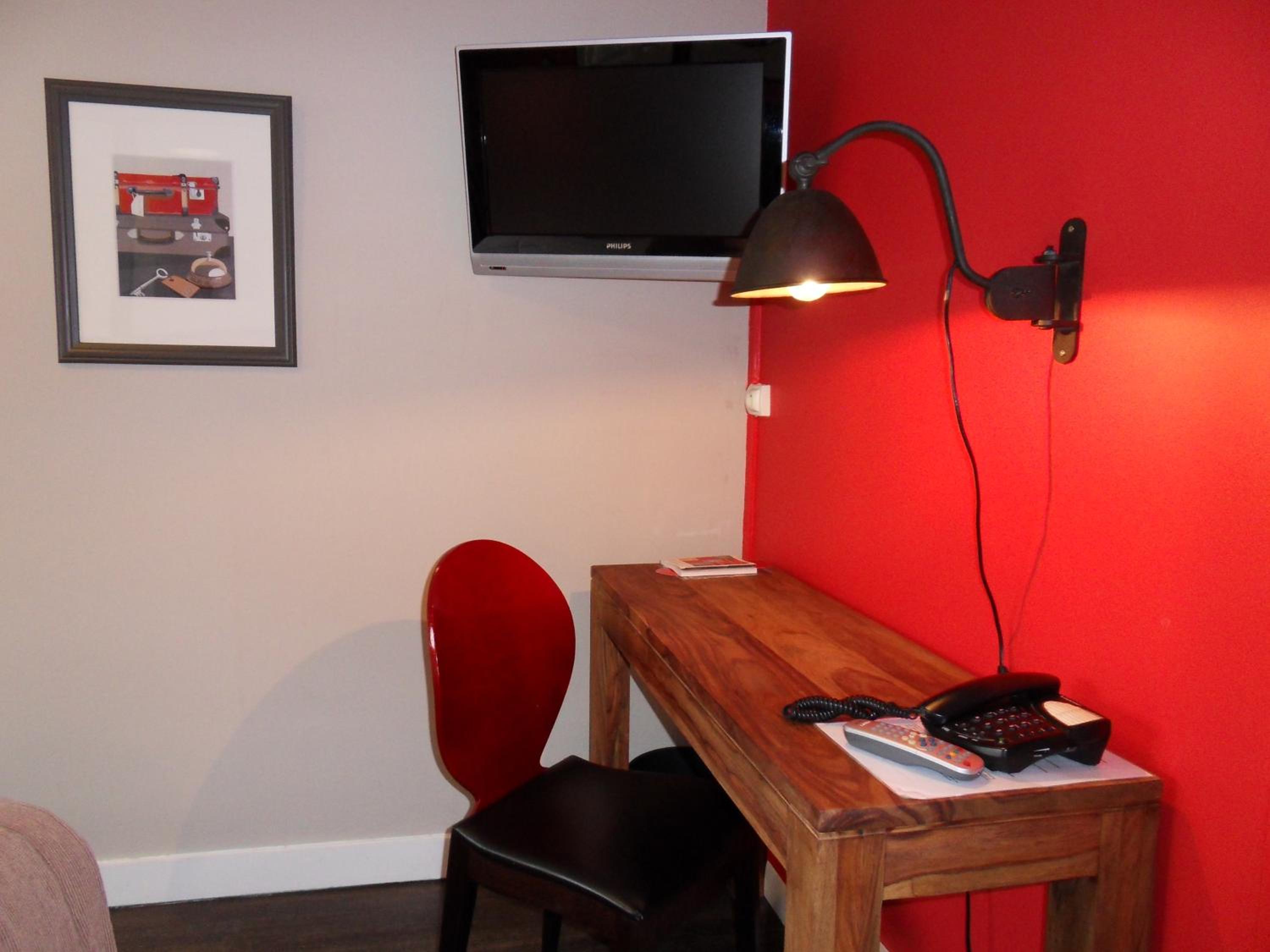 Comfort Room - Photo 4