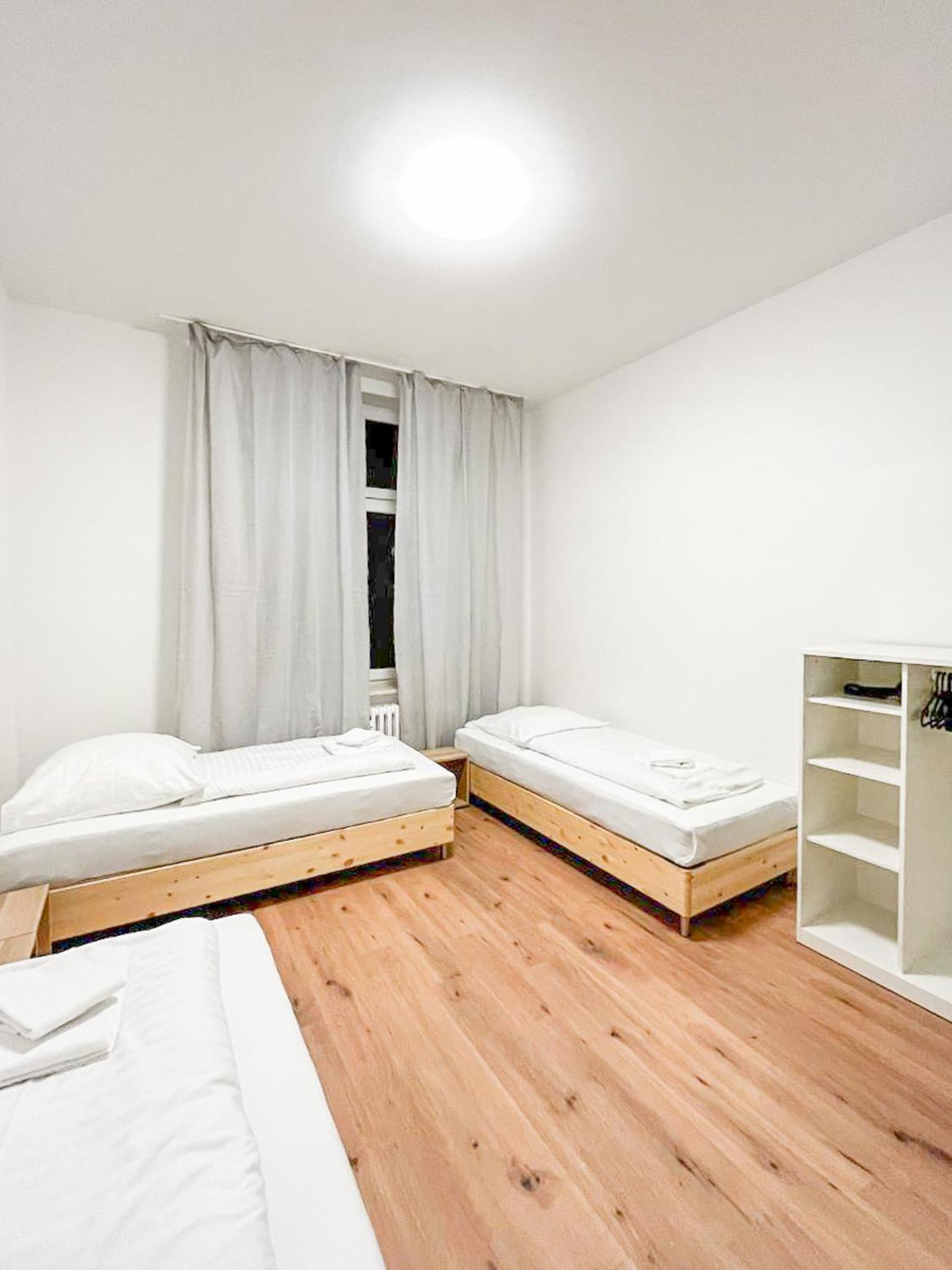 One-Bedroom Apartment - Non-Smoking photo 3