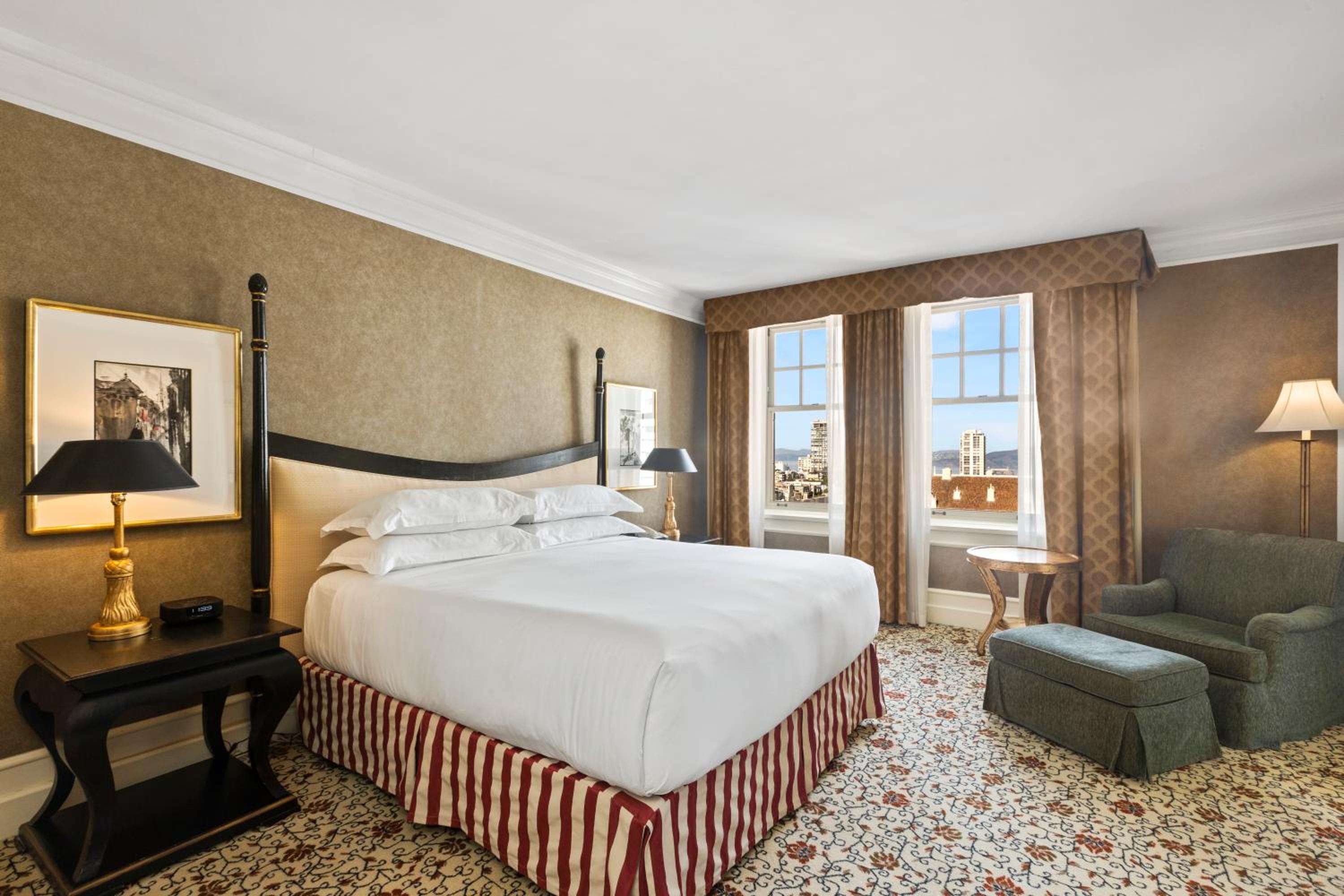 One-Bedroom Suite with City View