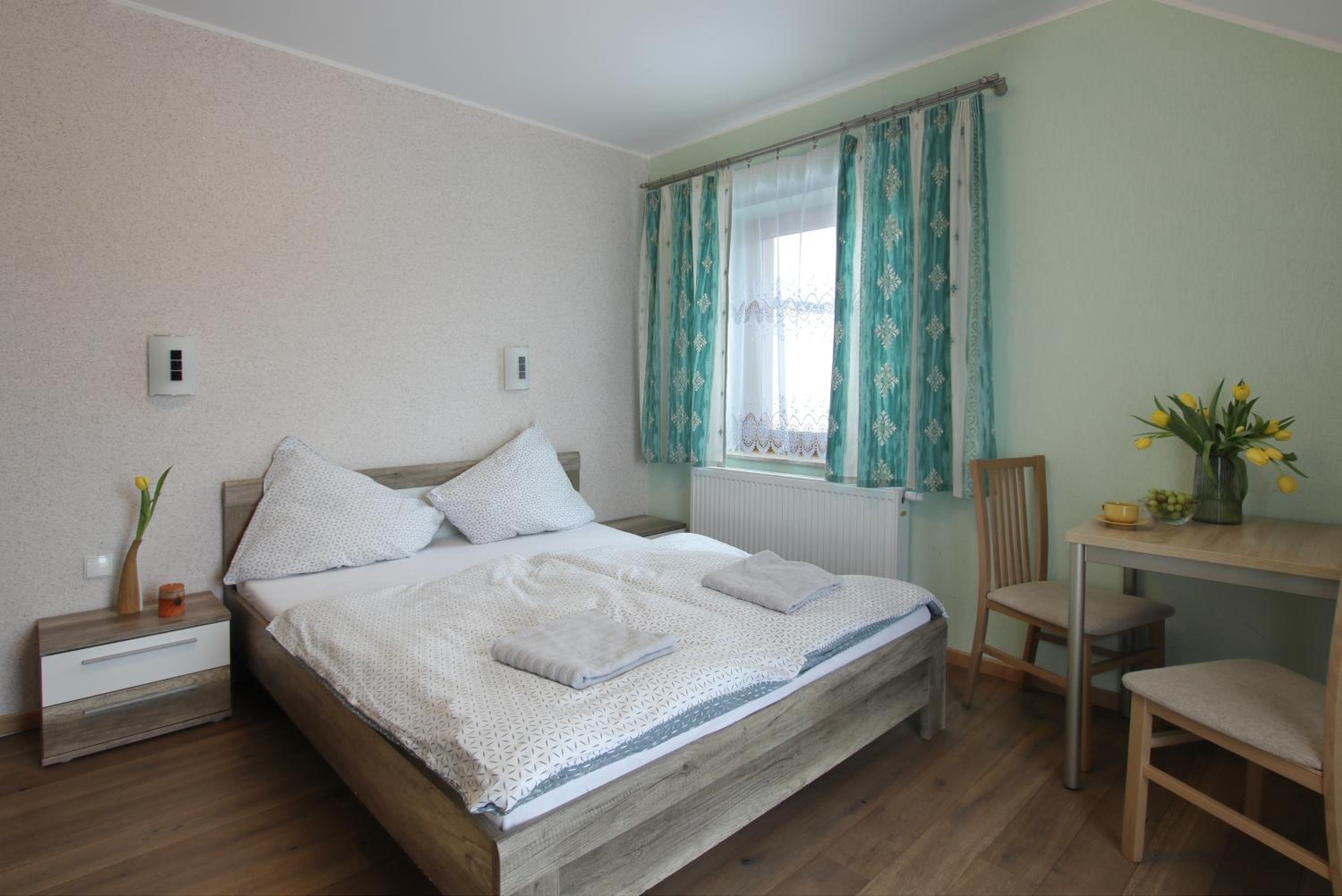 Four-Bedroom House - Photo 27