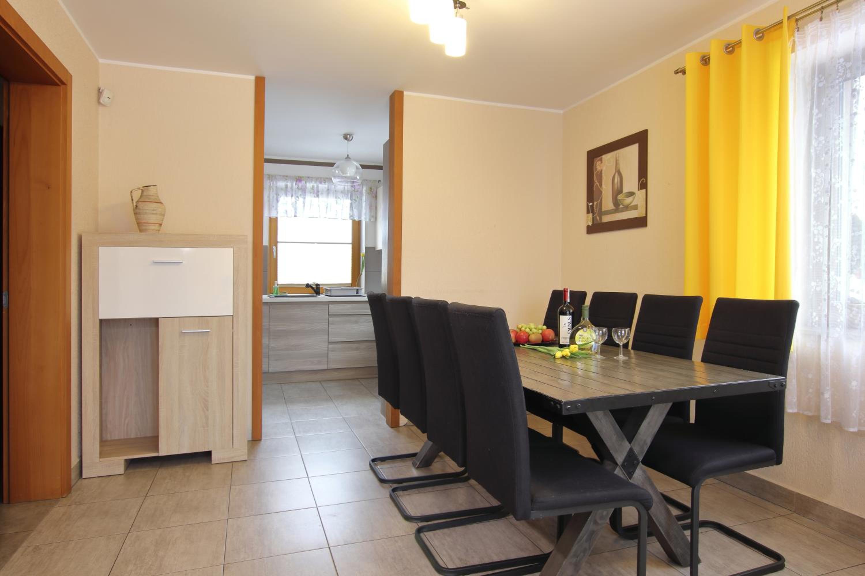 Four-Bedroom House - Photo 17