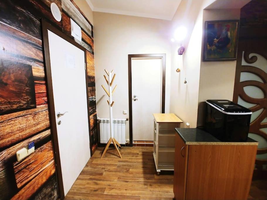 One-Bedroom Apartment - Photo 7