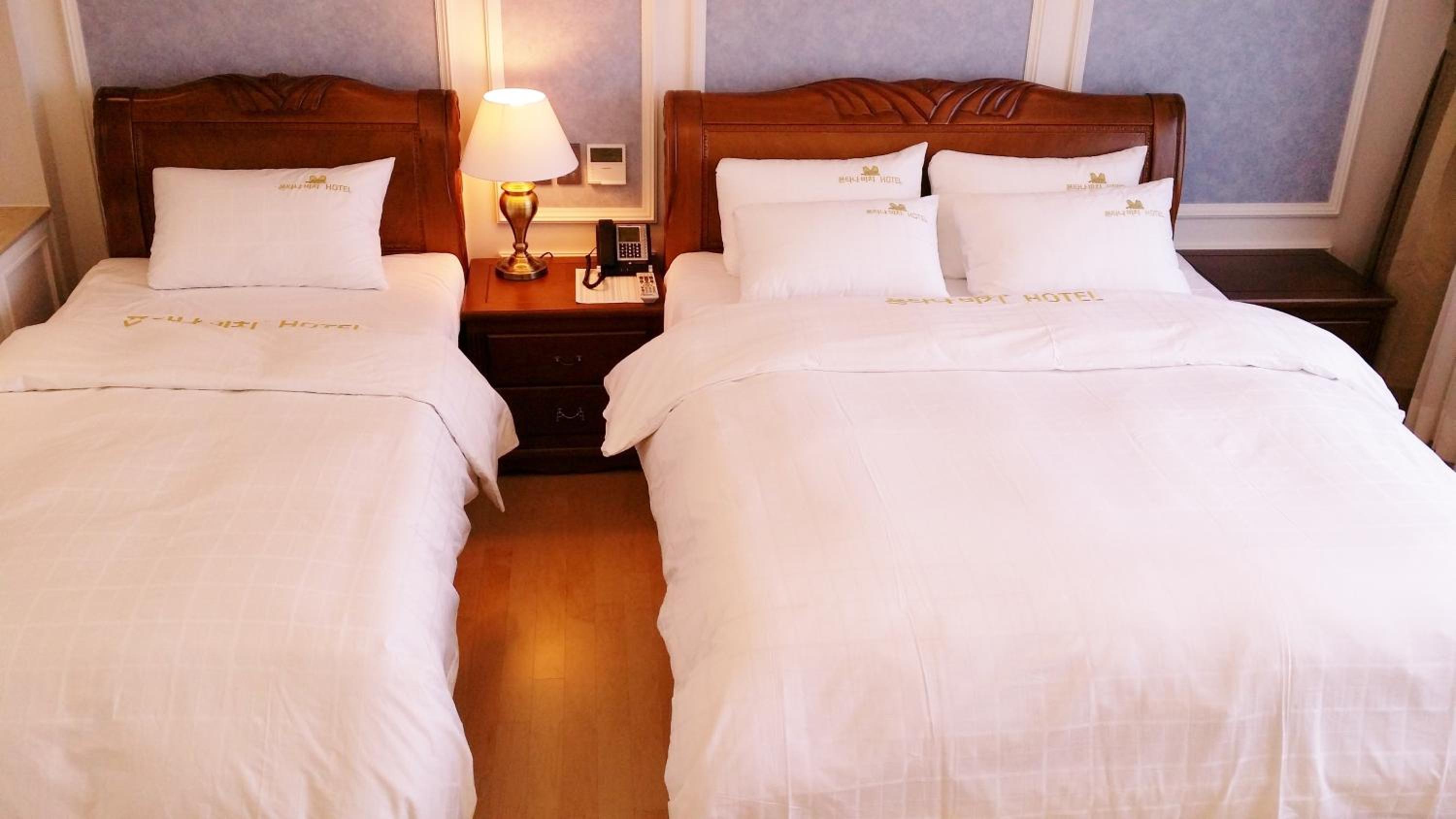 Deluxe Twin Room photo 1