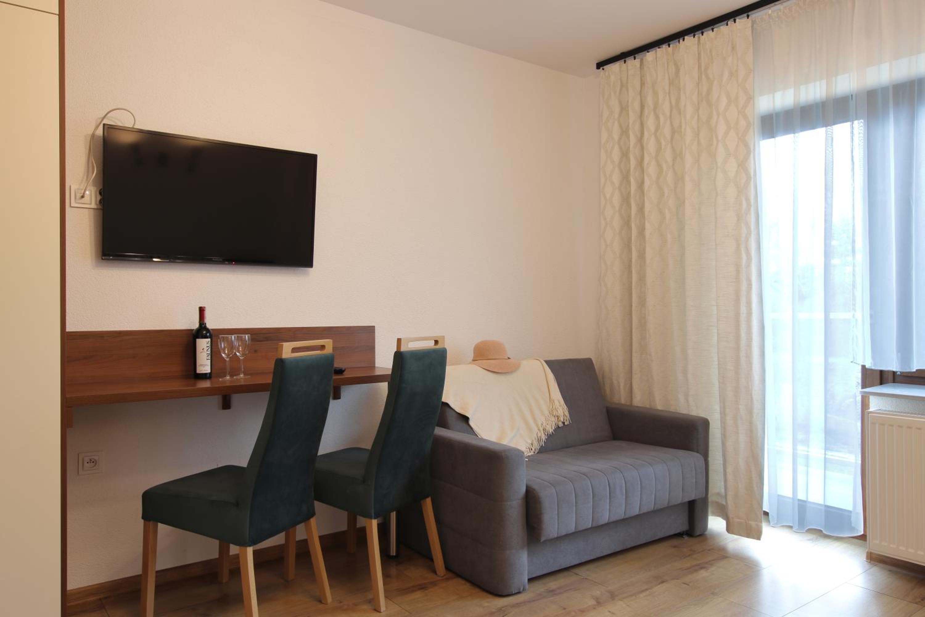 Deluxe Triple Room photo 3