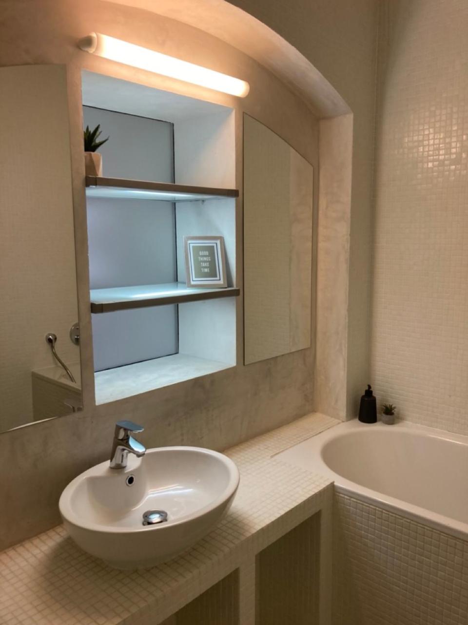 Single Room with Shower photo 3