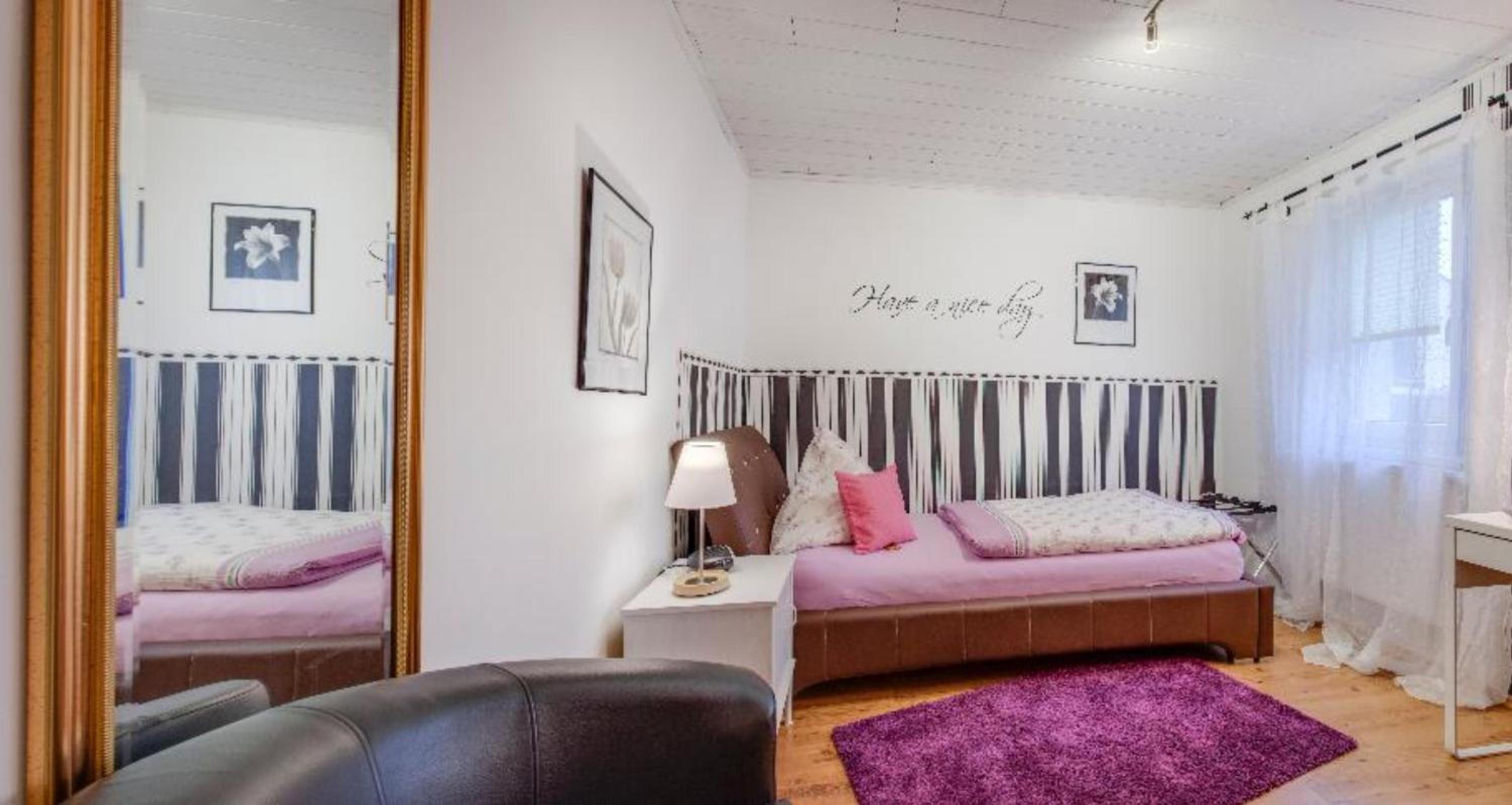 Single Room photo 3