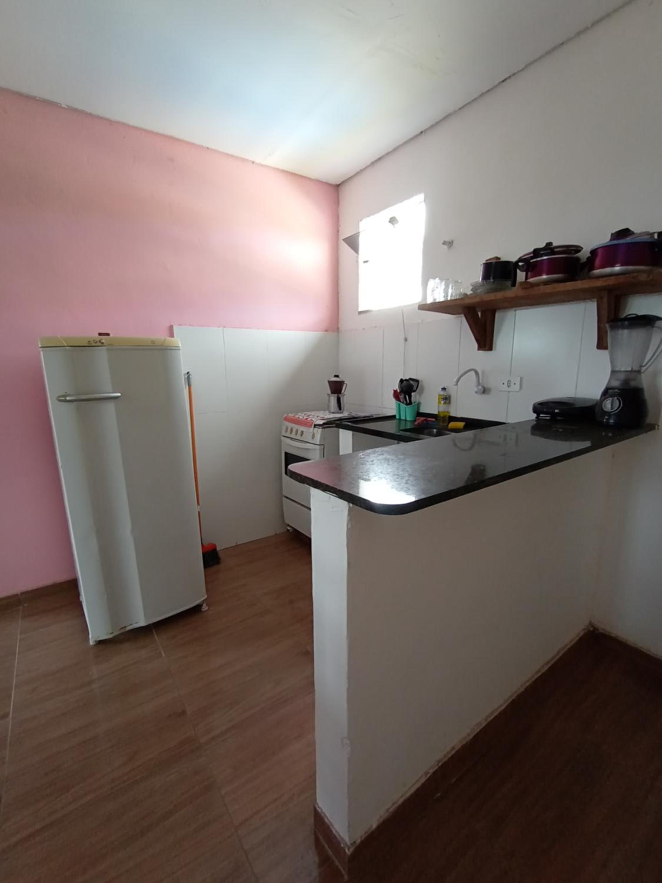 Apartment with Balcony - Photo 11