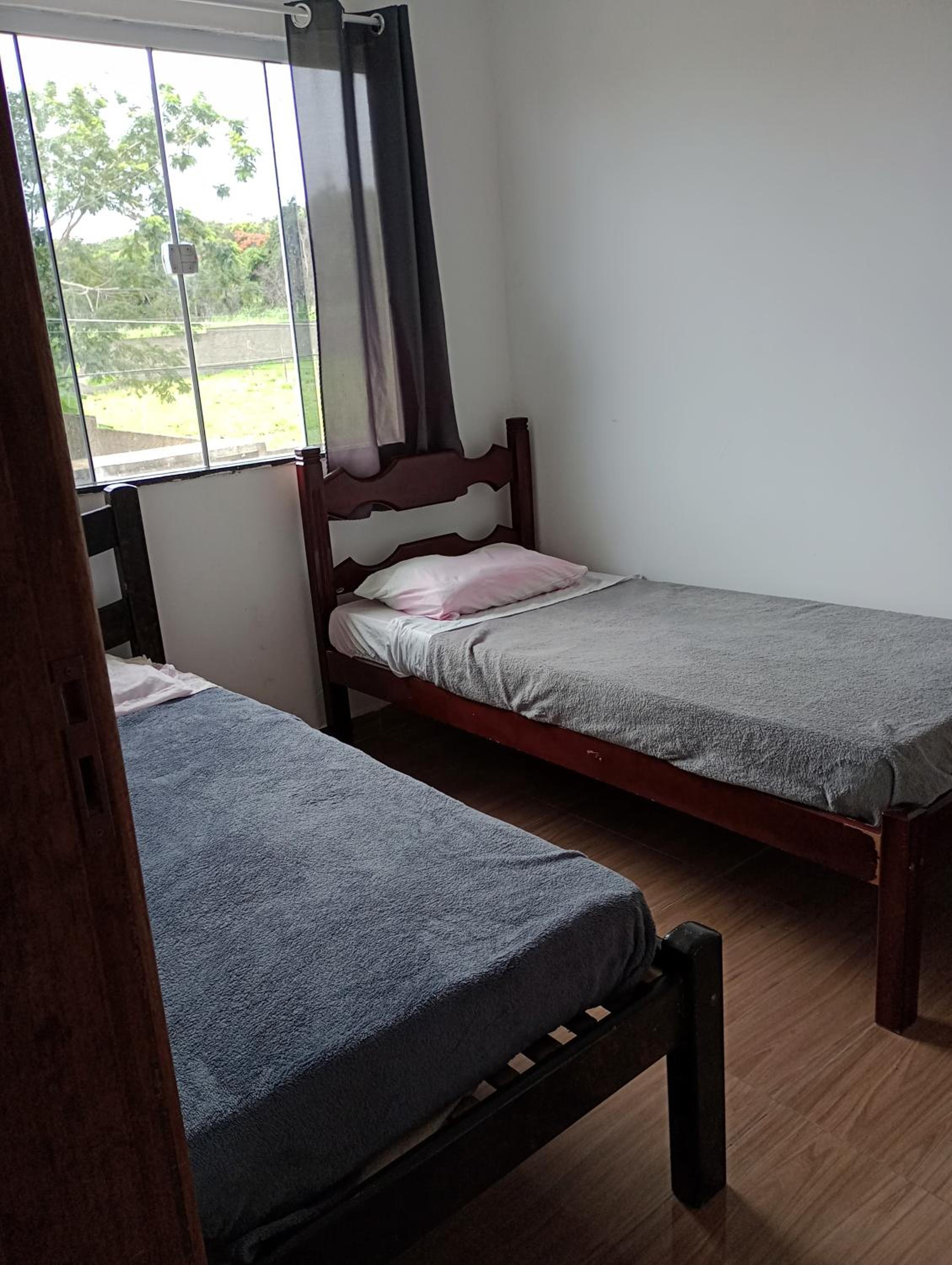 Apartment with Balcony - Photo 5