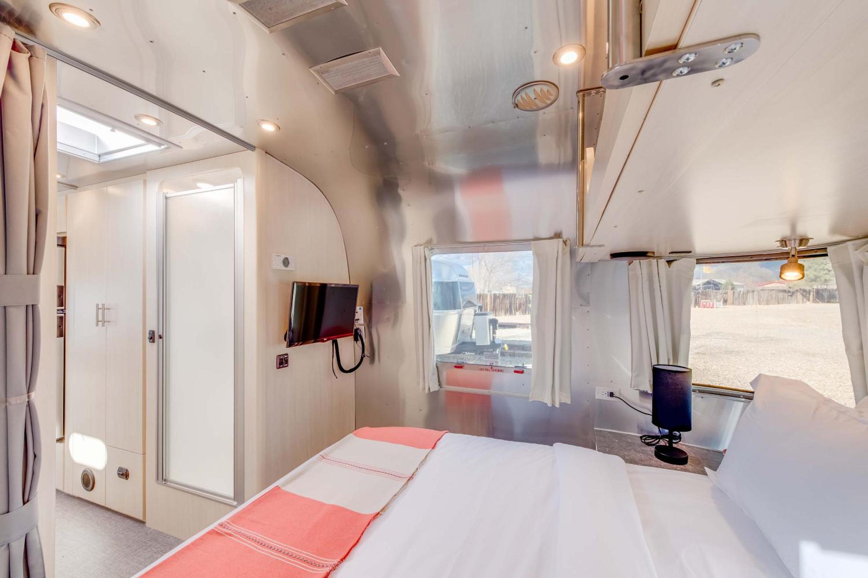 Airstream 27' photo 1