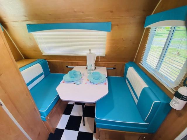 Caravan photo 3