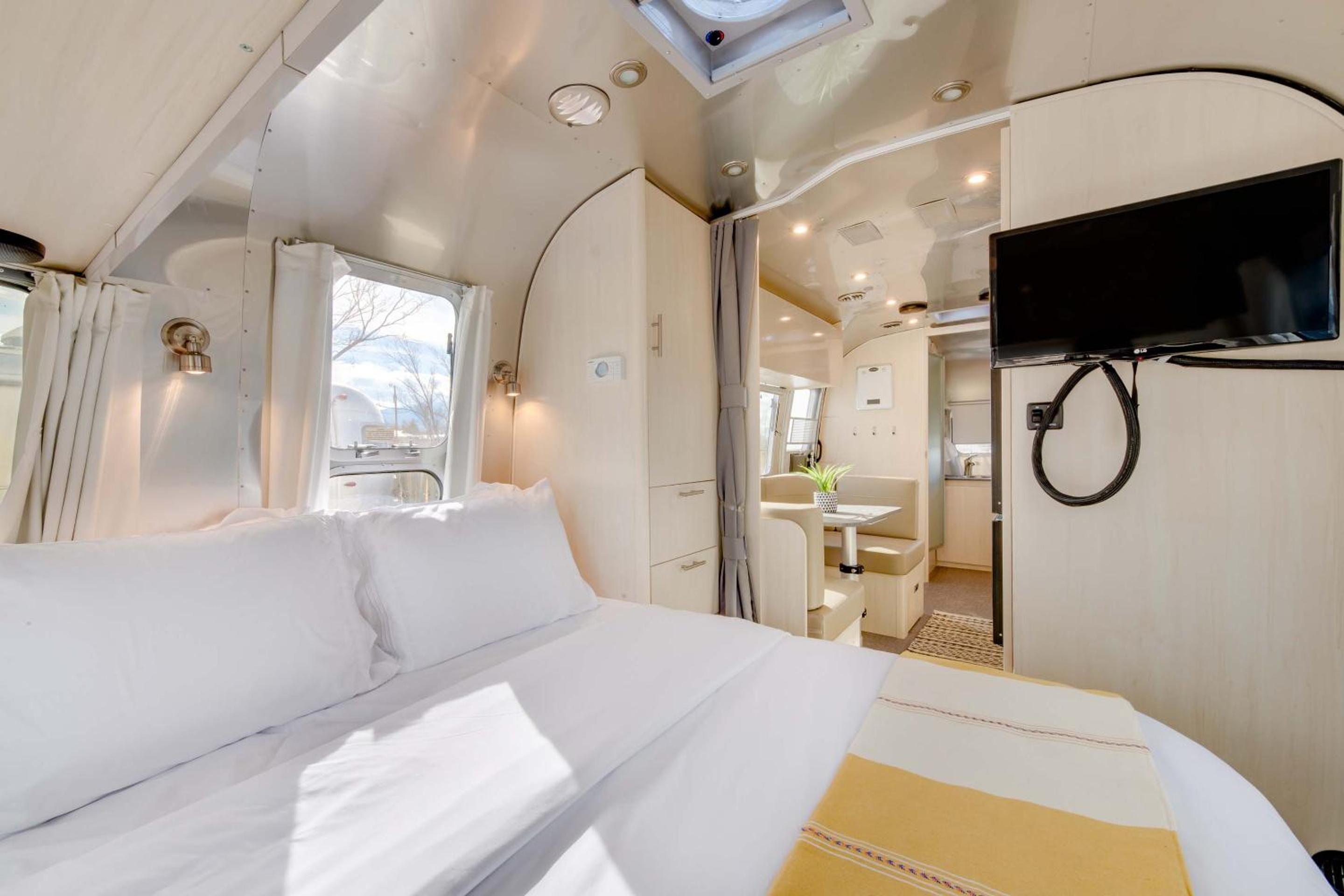 Airstream 25' photo 1