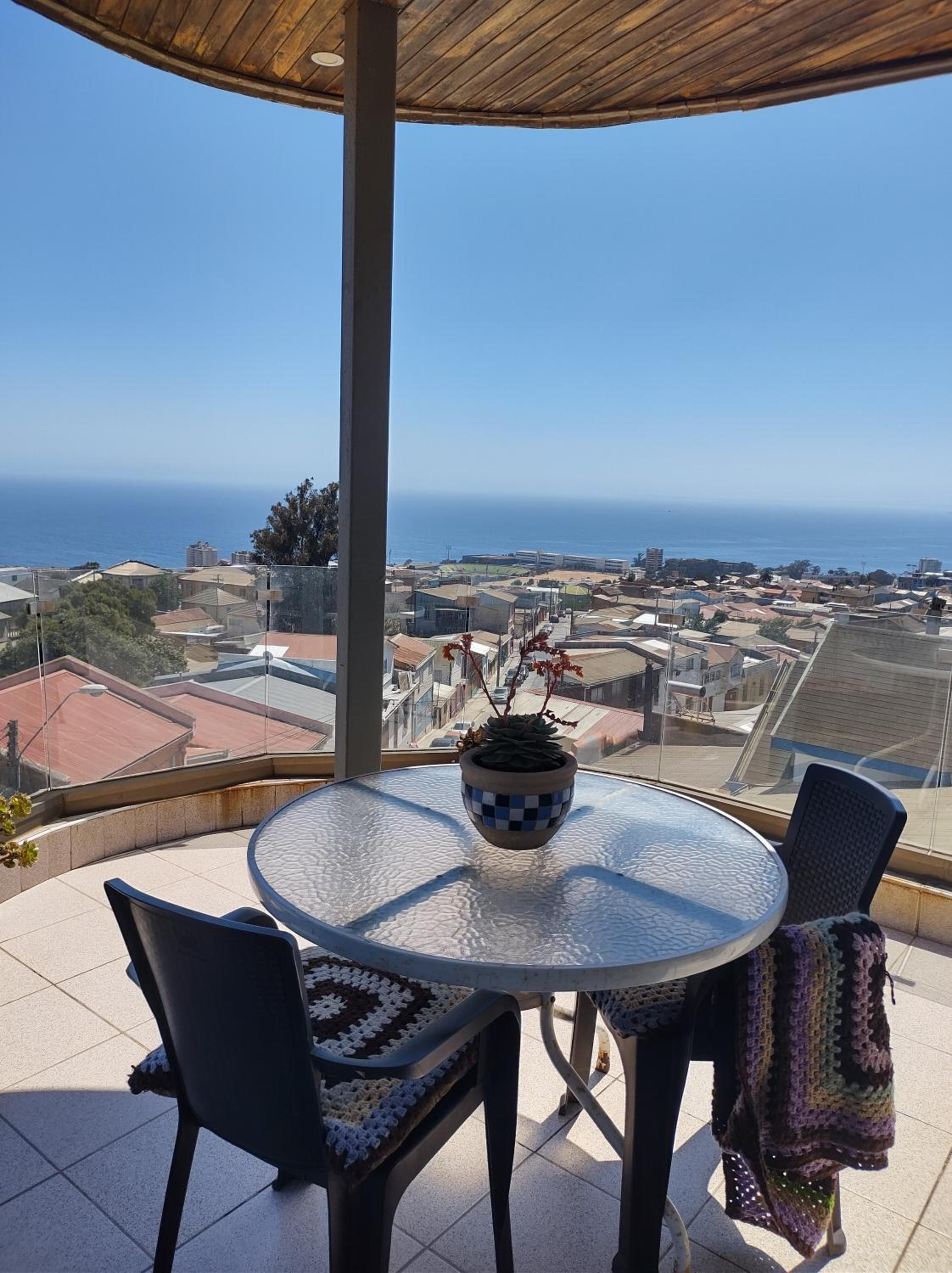 Deluxe Double Room with Balcony and Sea View photo 2