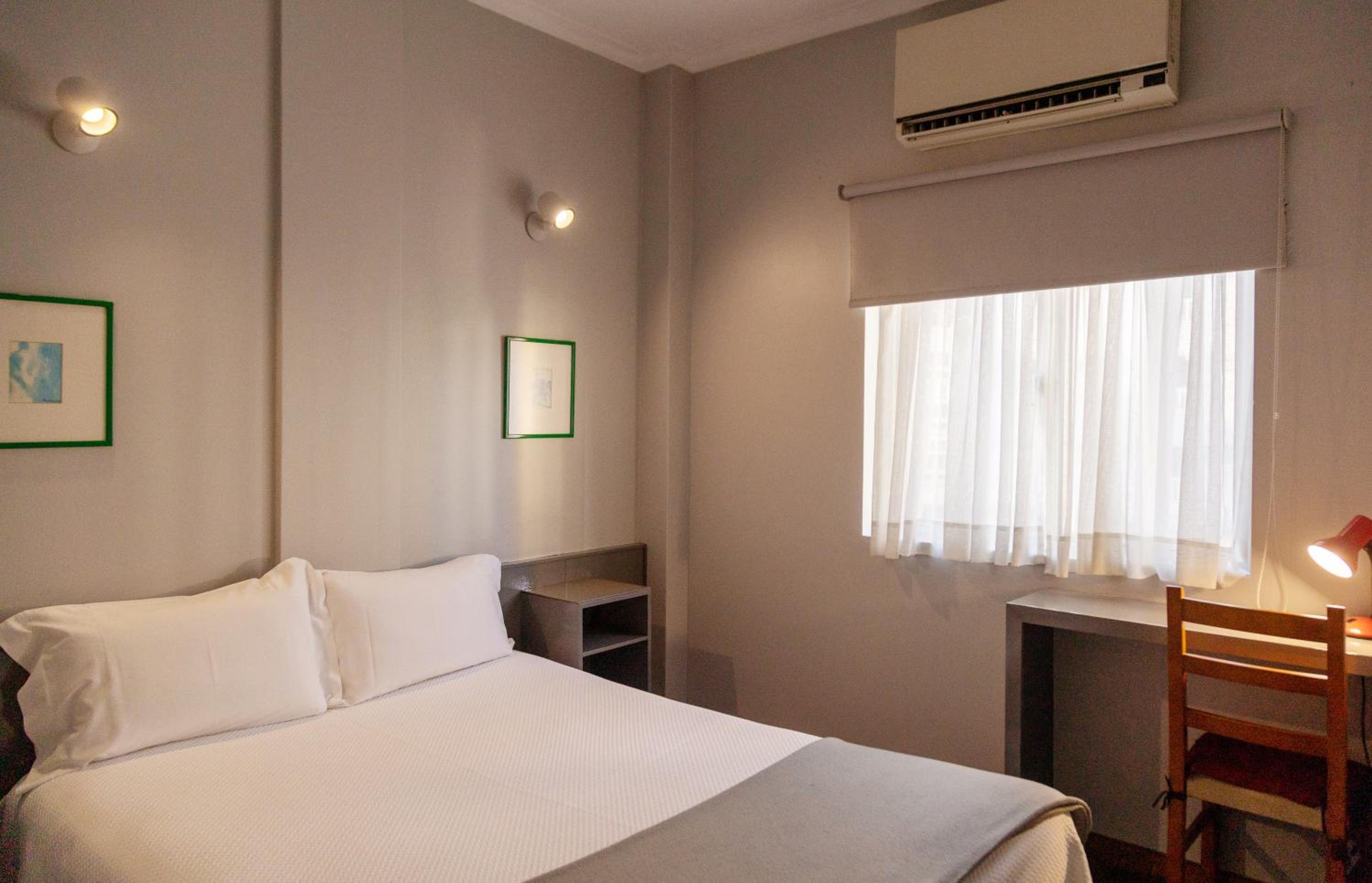 Double Room - Photo 2