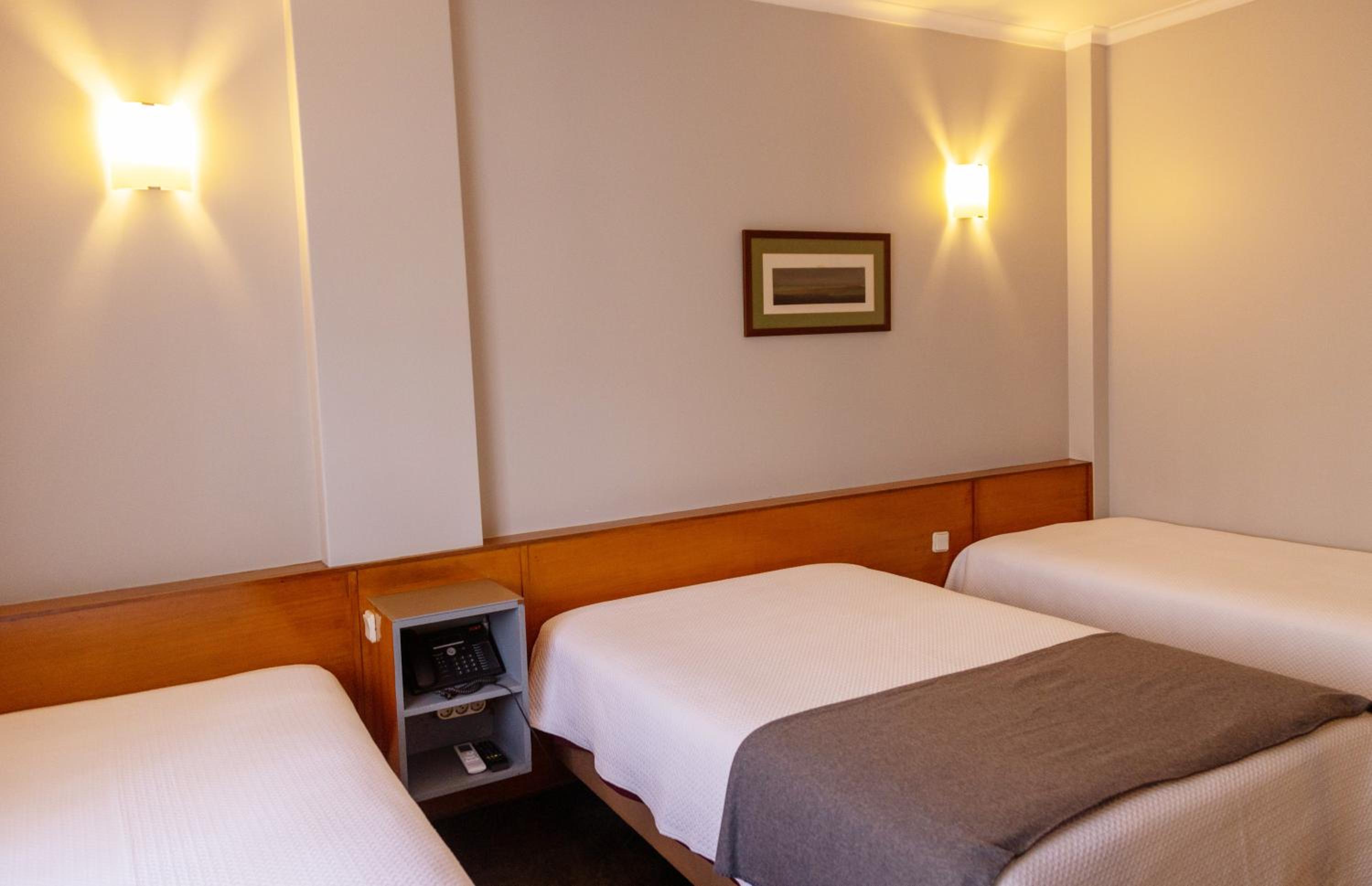 Triple Room - Photo 1