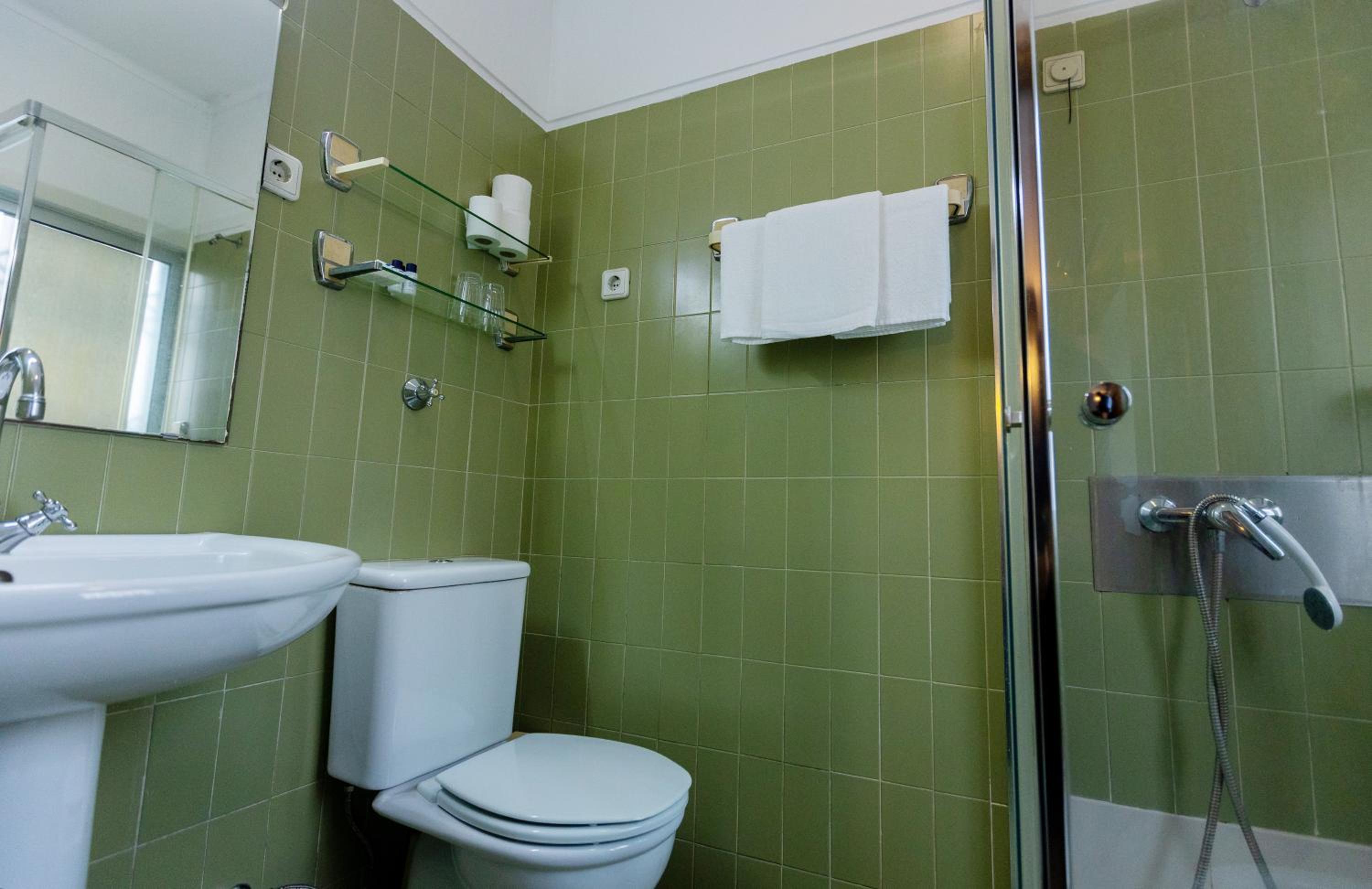 Single Room photo 2