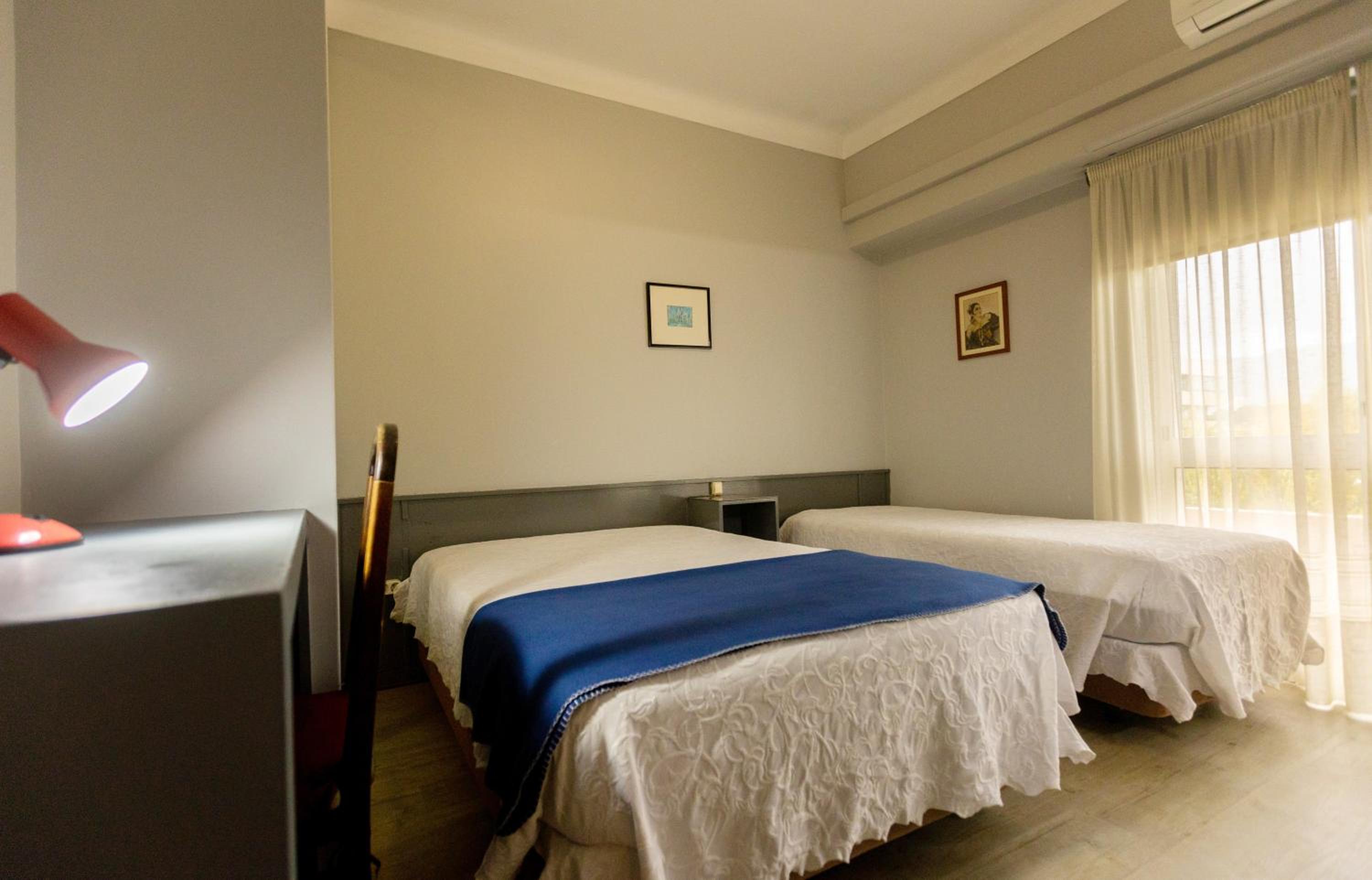 Triple Room with Balcony - Photo 3
