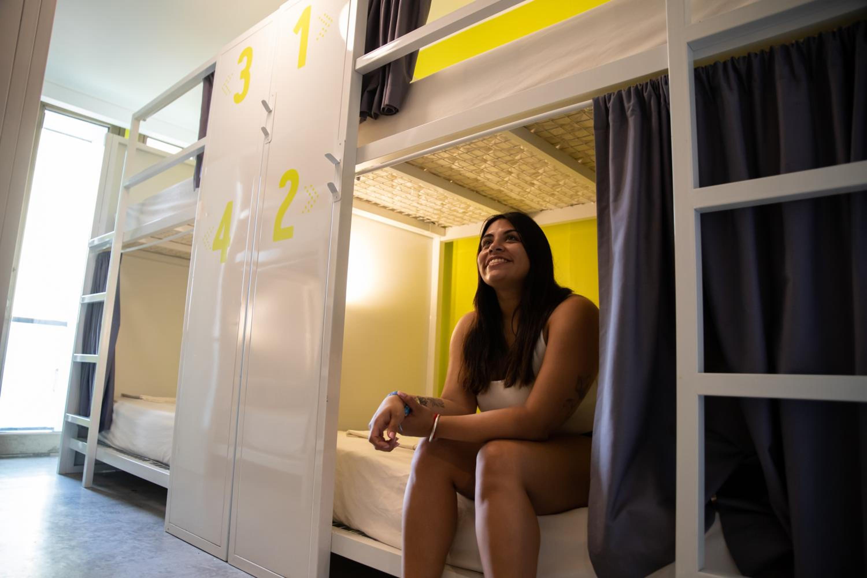 Bed in 6-Bed Female Dormitory Room, photo 7