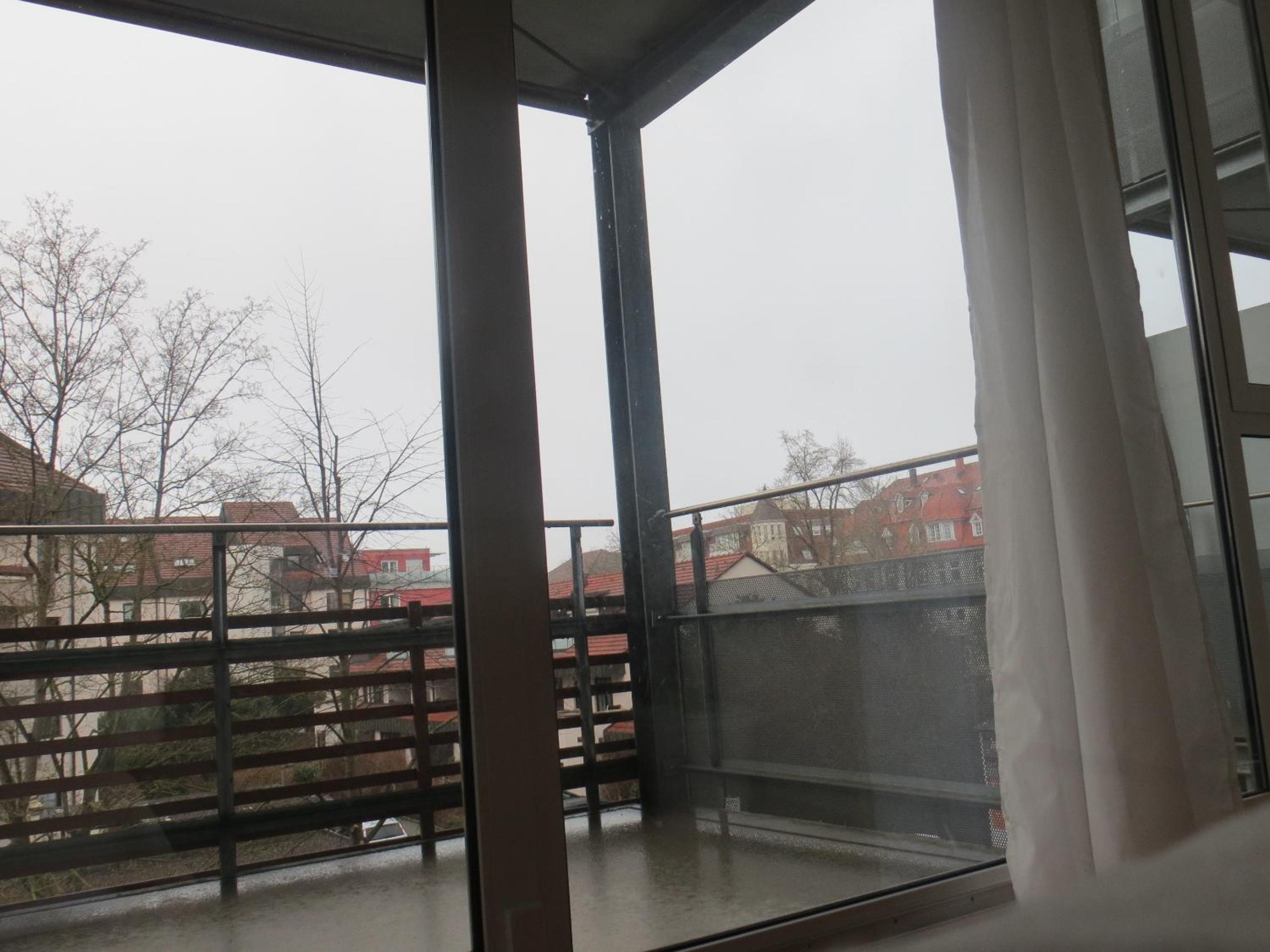 Apartment with Balcony - Photo 13